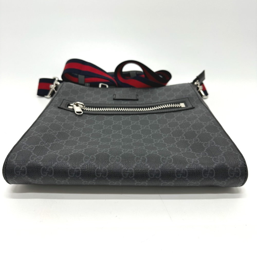 GUCCI Shoulder Bag 474137 GG Supreme Canvas black Bag GG Messenger mens Used