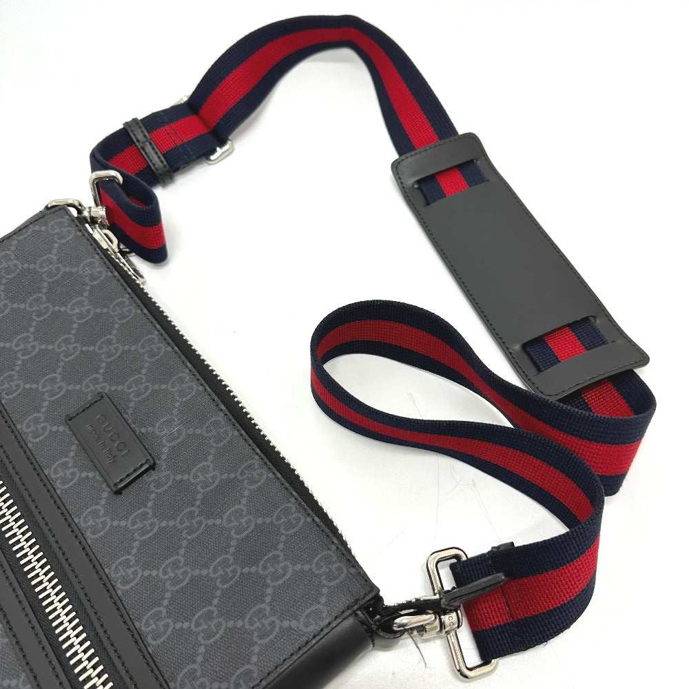 GUCCI Shoulder Bag 474137 GG Supreme Canvas black Bag GG Messenger mens Used