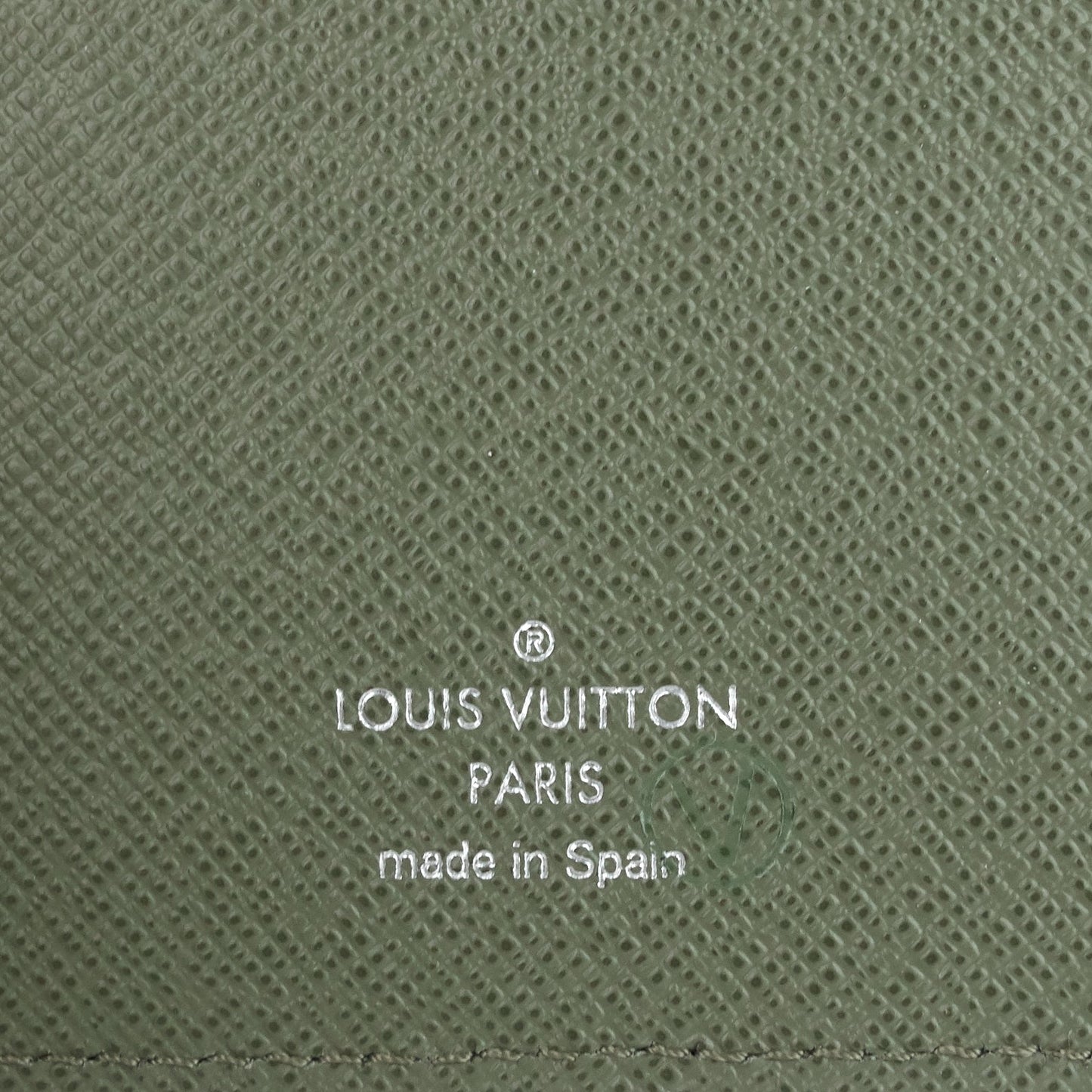 LOUIS VUITTON Brazza Green Epi Leather Wallet