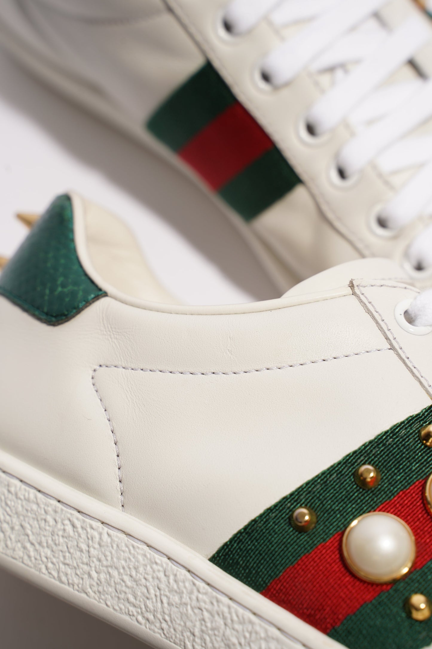 Gucci Ace Pearl And Spike White / Red / Green Leather EU 36 UK 3