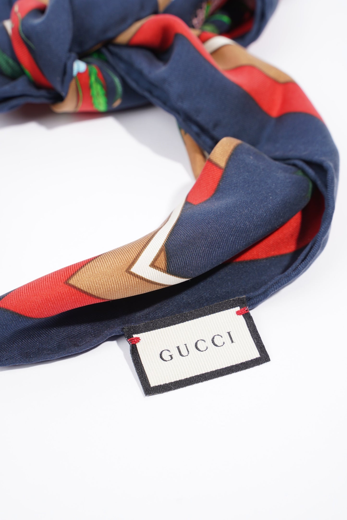 Gucci Flora Chevron Snake Multi Coloured Pattern Silk