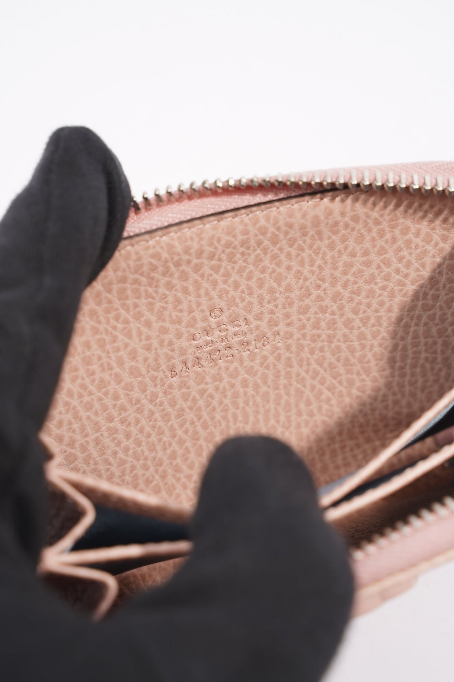 Gucci Zip Around Purse Pink Leather