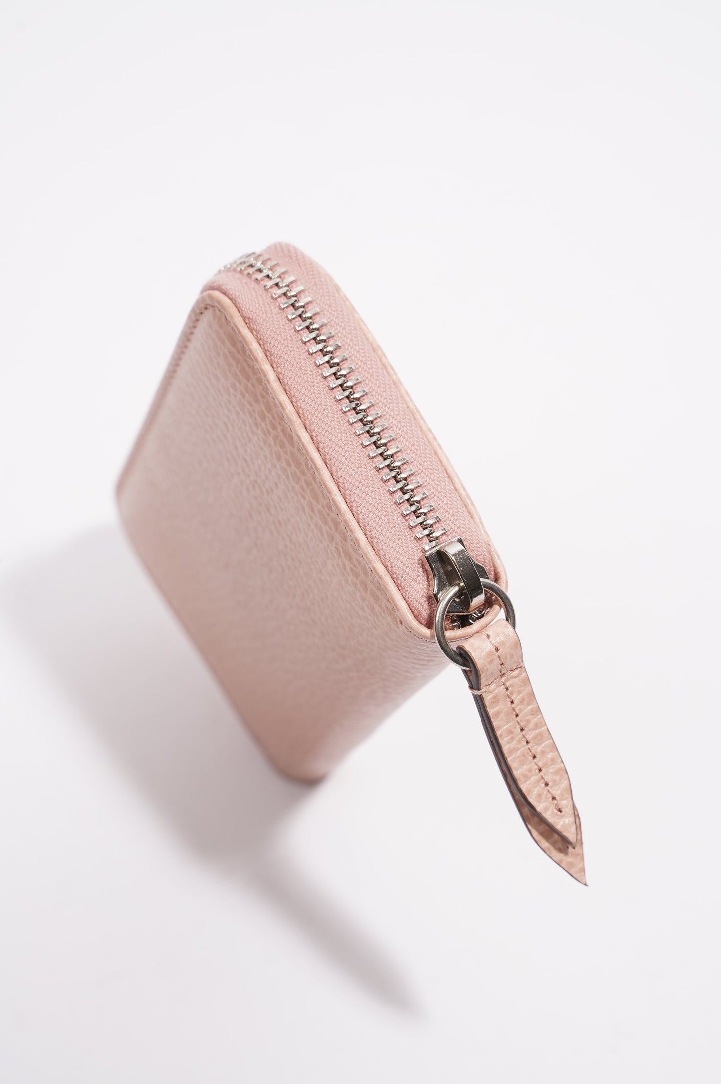Gucci Zip Around Purse Pink Leather