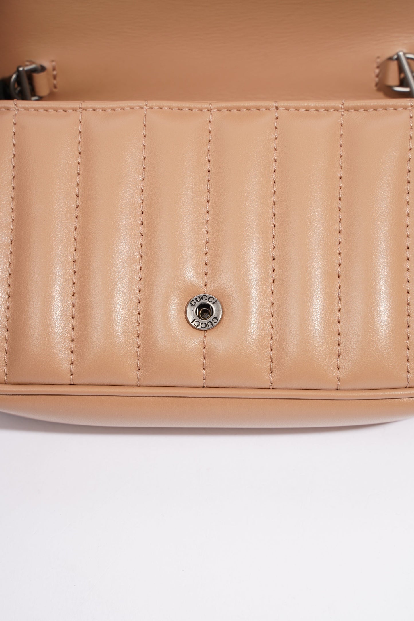 Gucci Marmont Flap Nude Matelasse Leather Super Mini