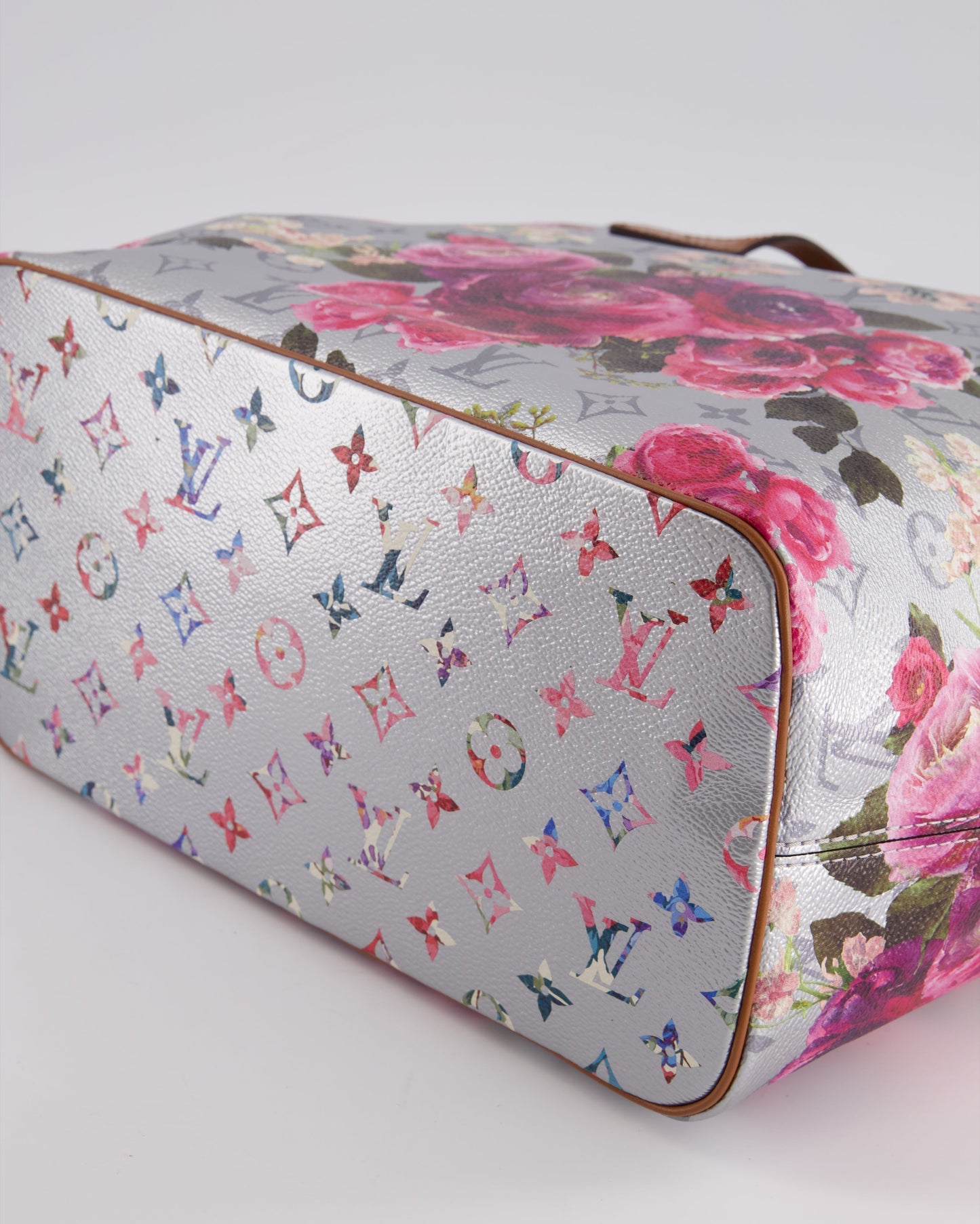 *LIMITED EDITION* Louis Vuitton Garden Capsule 2022 Neverfull MM Bag in Silver and Pink Floral Monogram Canvas with Brown Leather and Gold Hardware