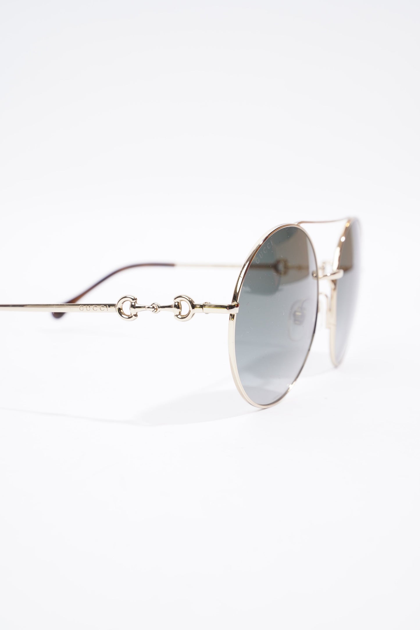 Gucci Round Sunglasses Gold / Black Lens Base Metal 59mm 20mm