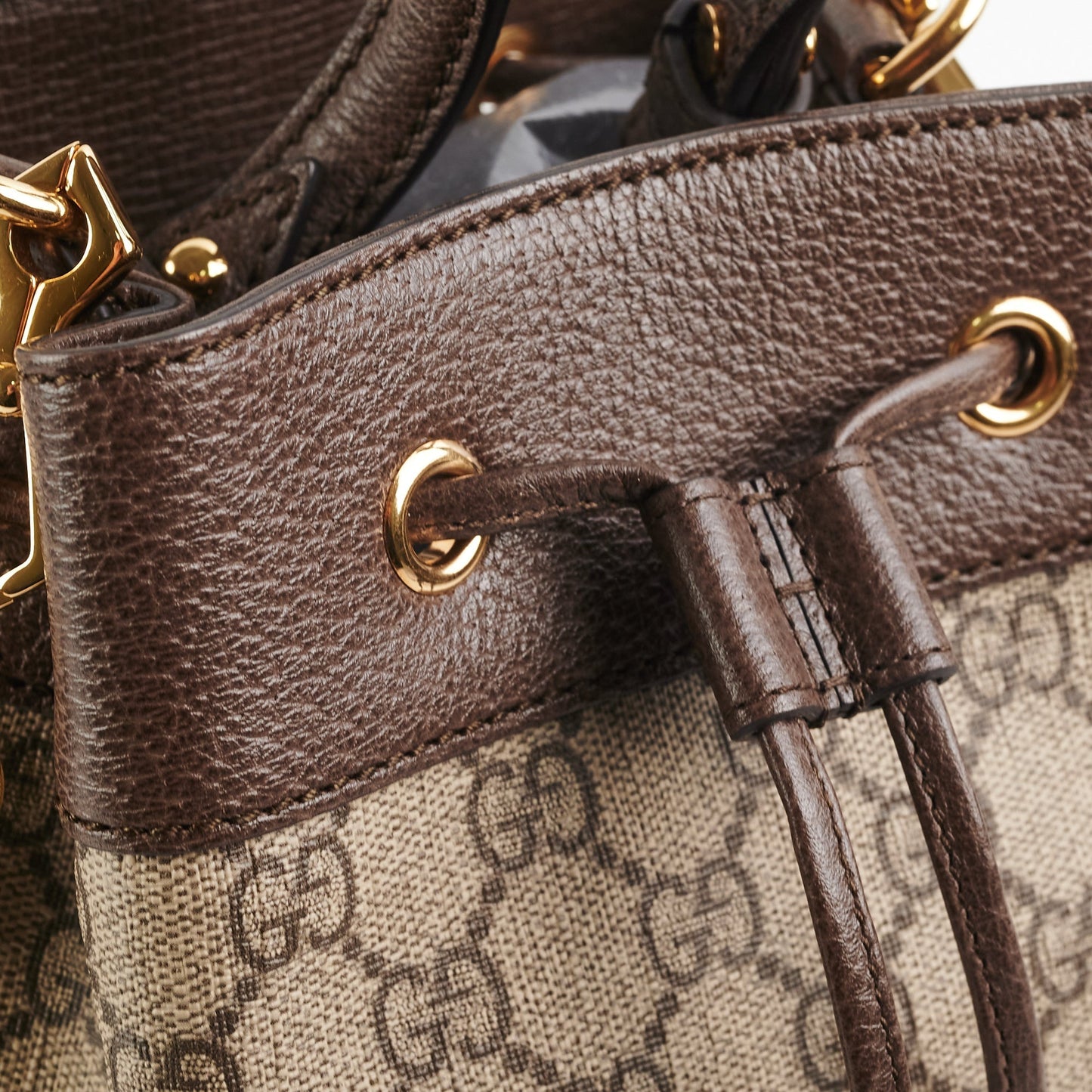 Gucci Ophidia Bucket Supreme GG Small