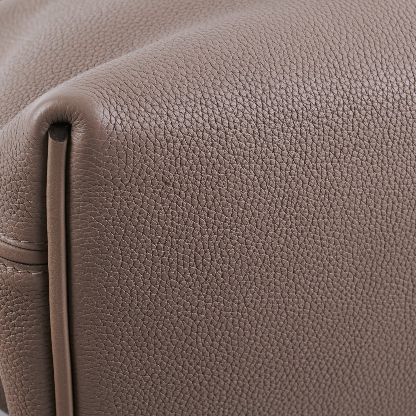 Hermes Van Cattle 24/24-35 Gris Asphalte Taurillon Stamp D (2019)