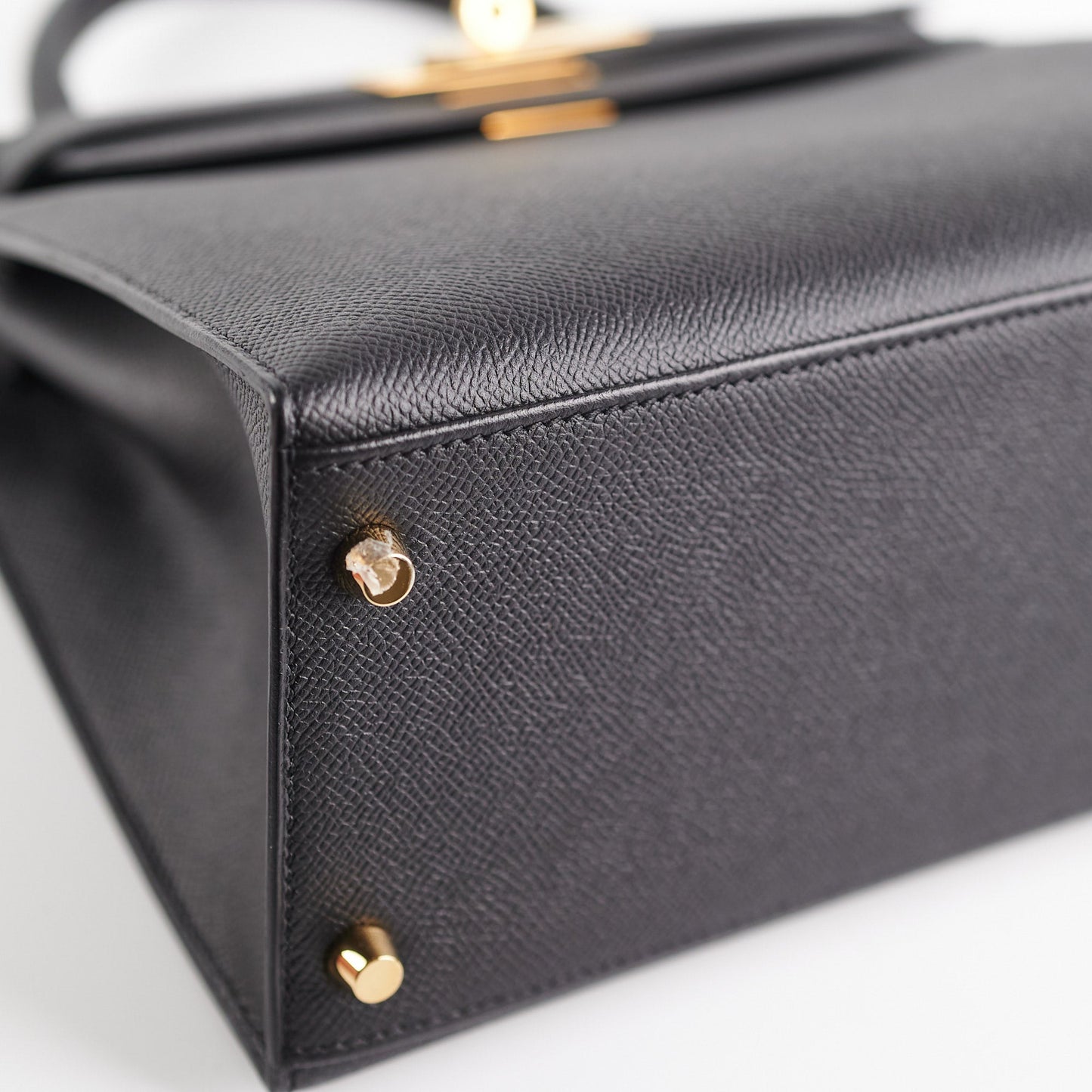 Hermes Kelly 28 Black Epsom - Y Stamp