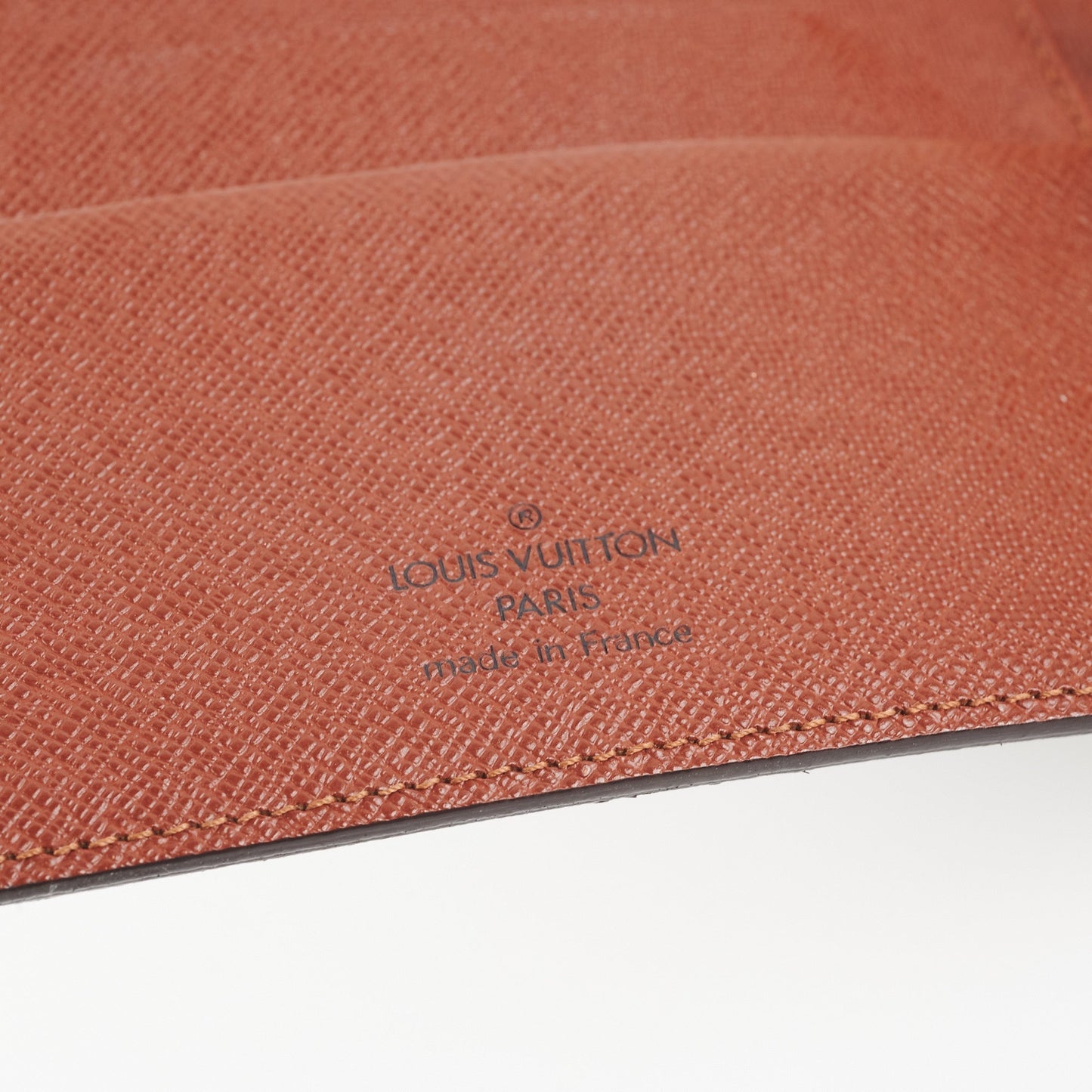ITEM 13 - Louis Vuitton Agenda Cover MM Monogram