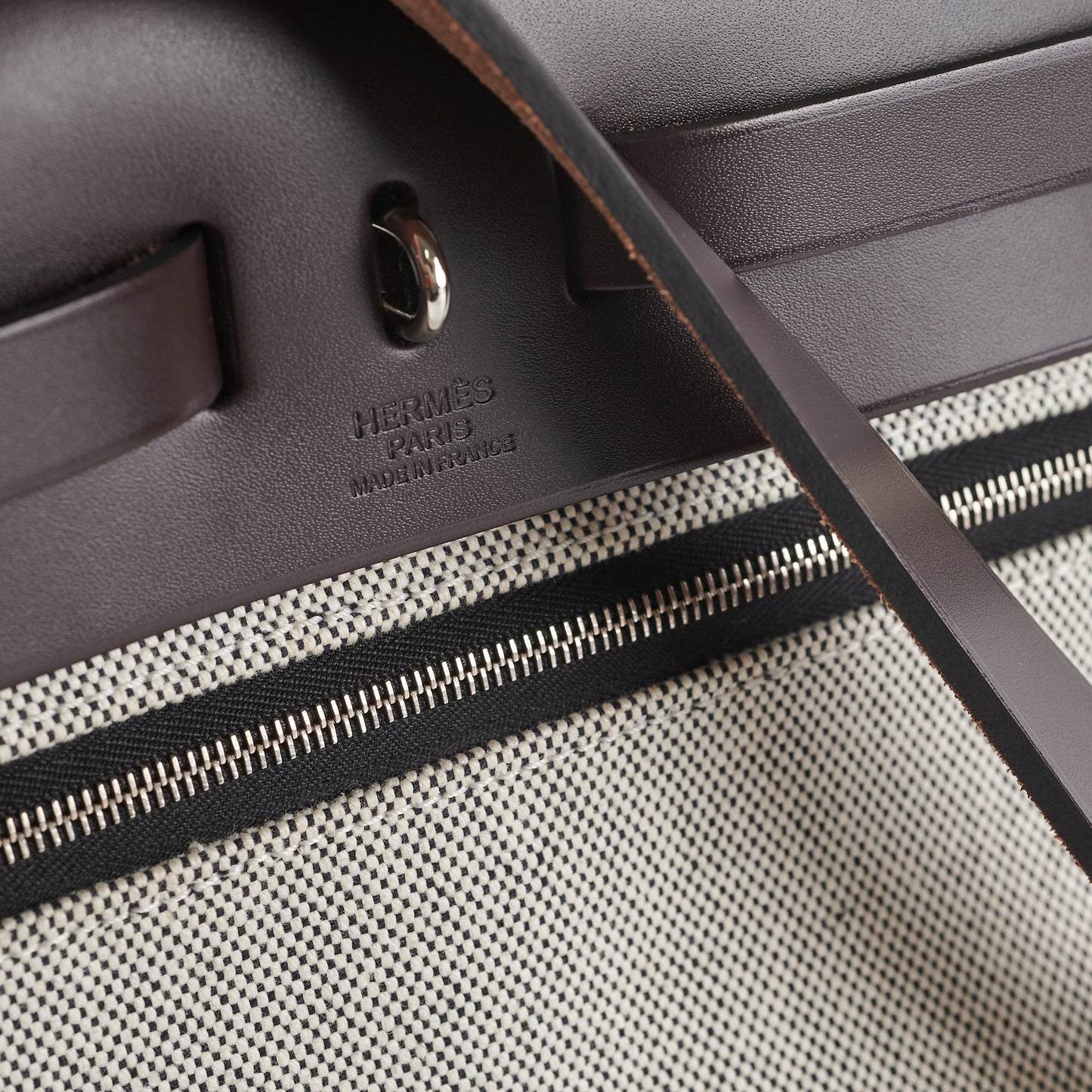 Hermes Herbag 31 Noir/Ebene Toile Berline Stamp Z (2021)