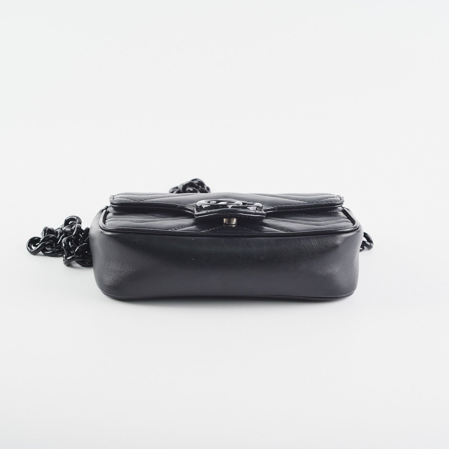 Gucci GG Marmont Supermini Shoulder Bag