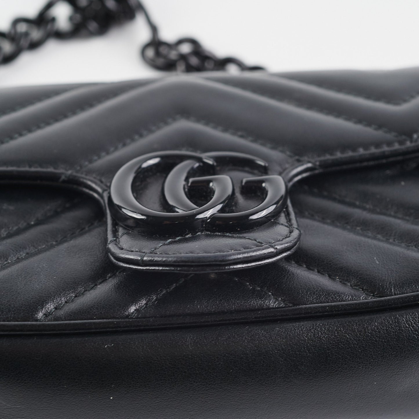 Gucci GG Marmont Supermini Shoulder Bag