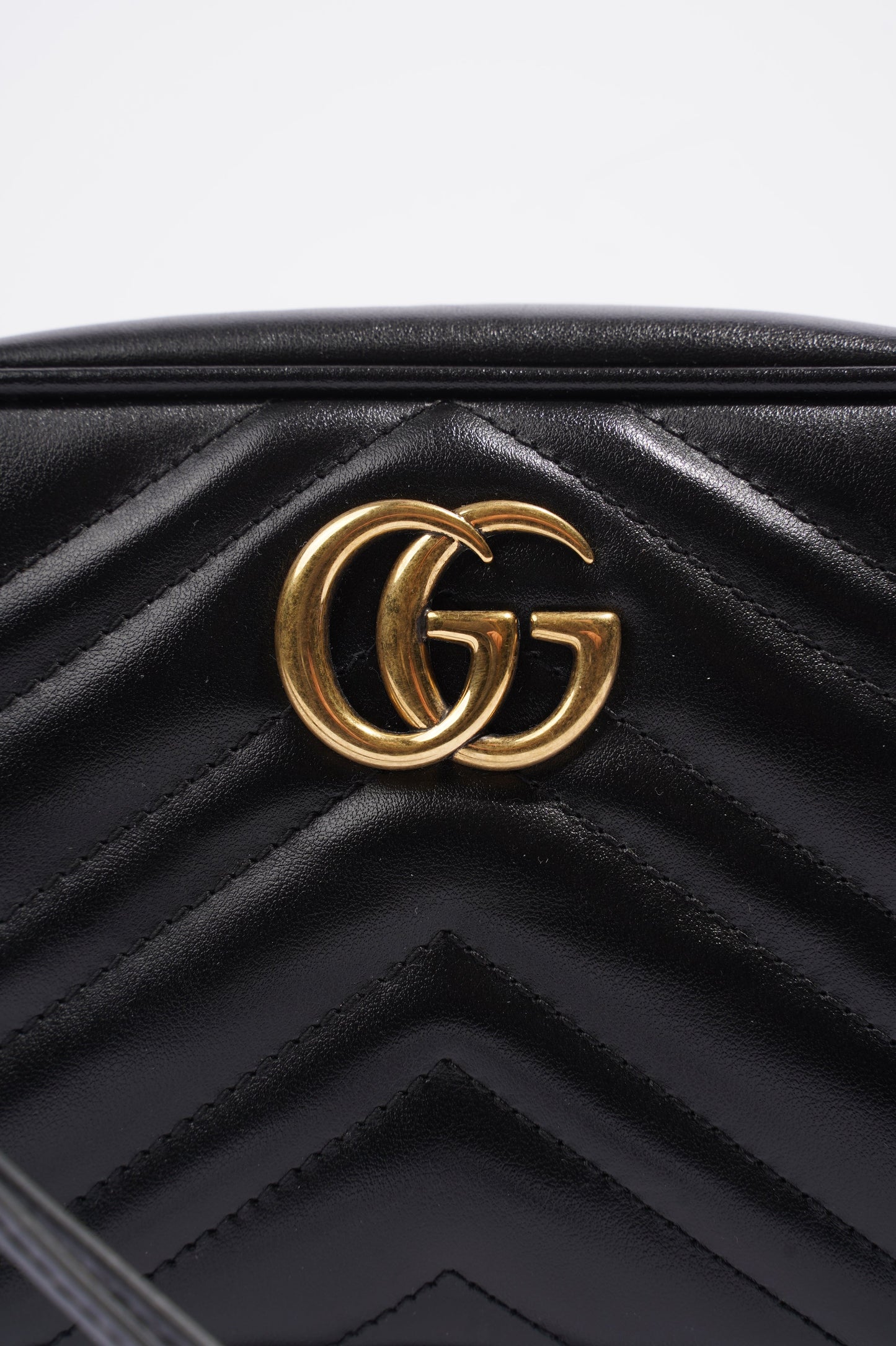 Gucci GG Marmont Matelasse Mini Black Matelasse Leather