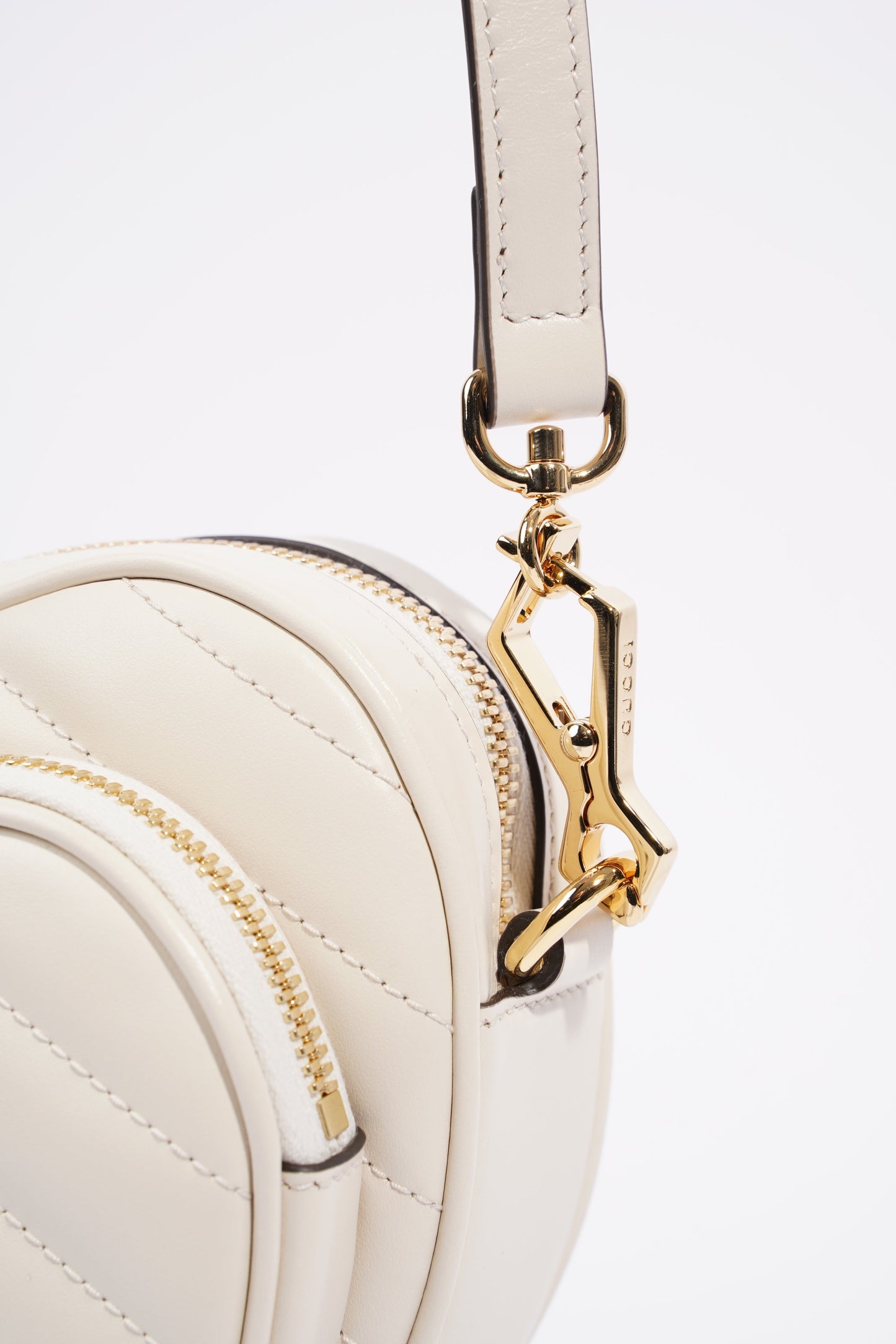 Gucci Interlocking G Mini Heart Cream Matelasse Leather