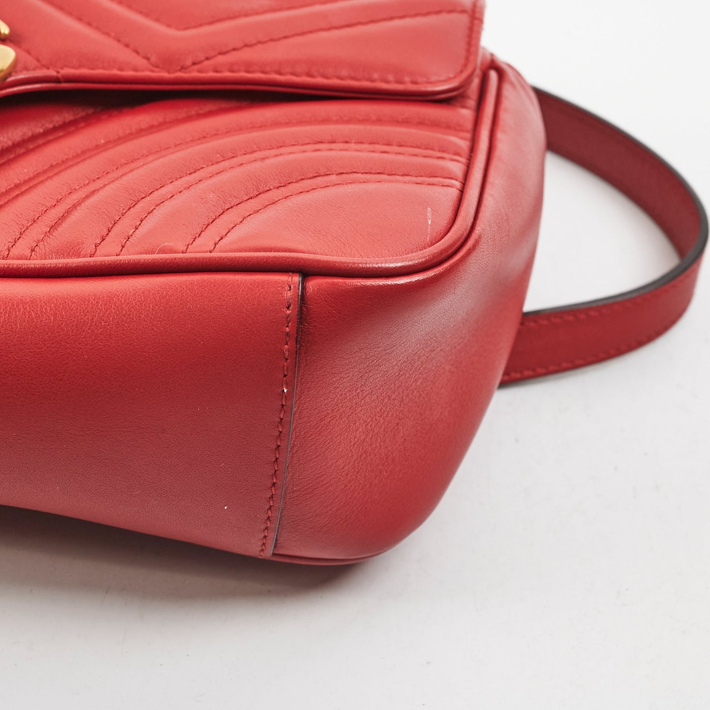 Gucci Small Marmont Red Shoulder Bag