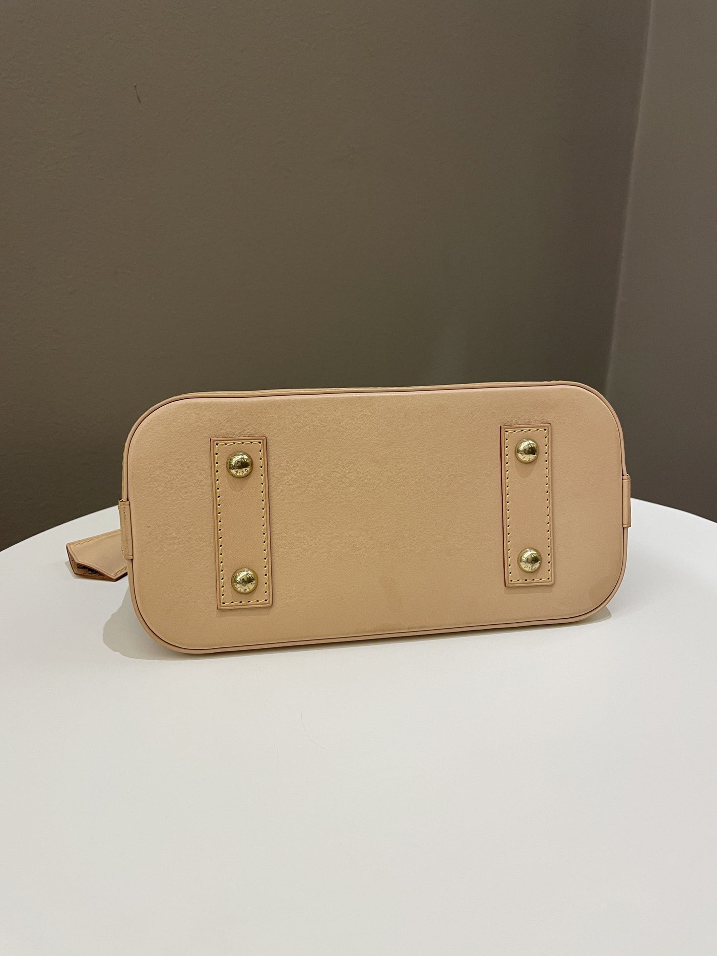 Louis Vuitton Alma BB Monogram