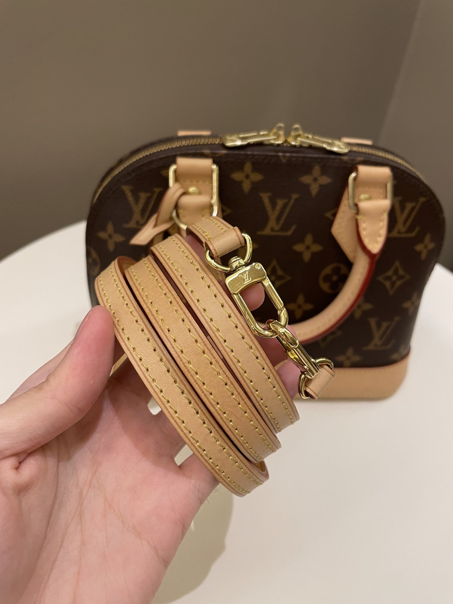 Louis Vuitton Alma BB Monogram