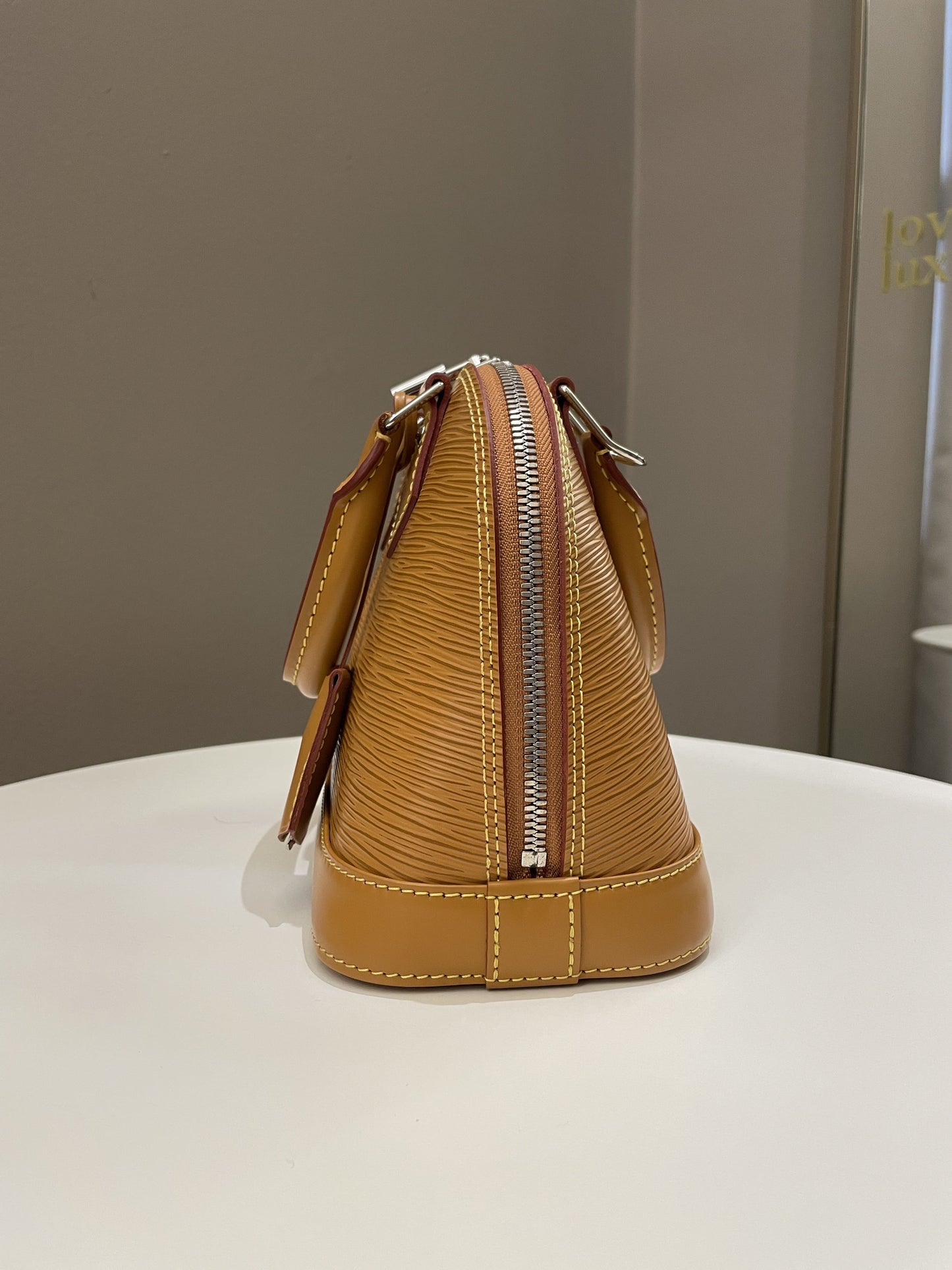 Louis Vuitton Alma BB Gold Miel Epi