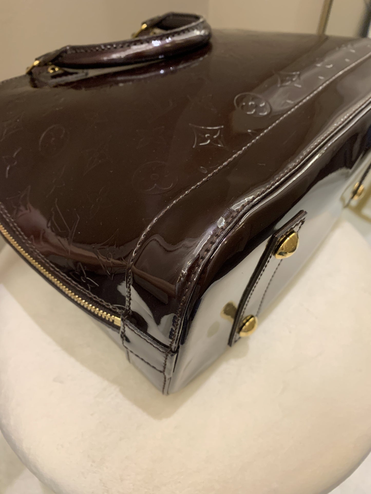 Louis Vuitton Alma Amarante Vernice