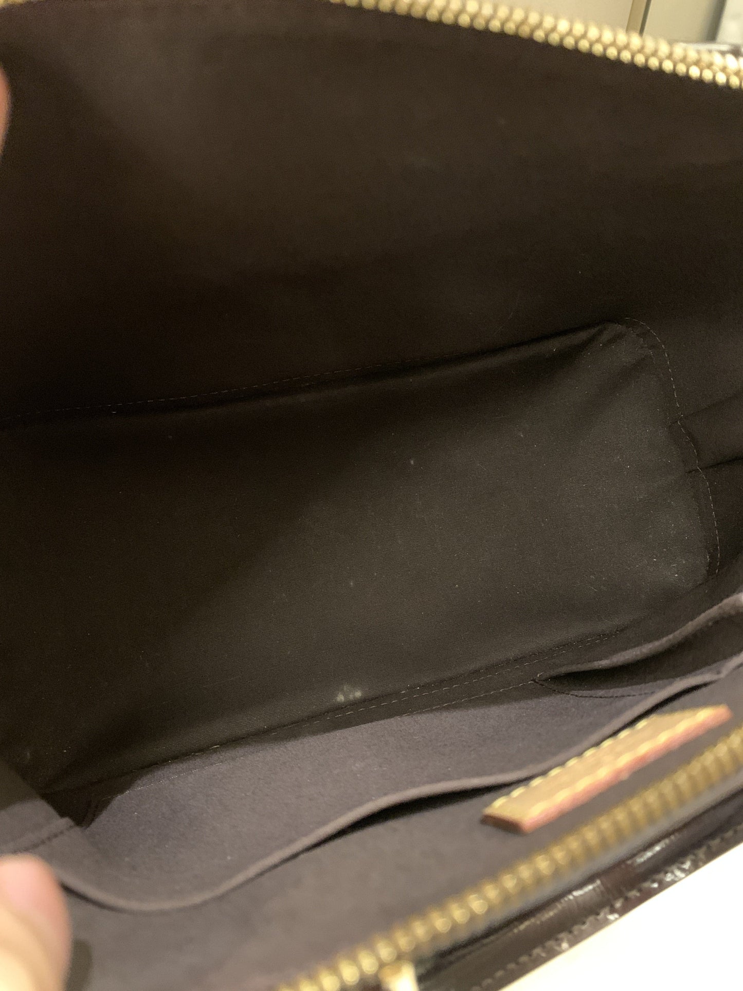 Louis Vuitton Alma Amarante Vernice