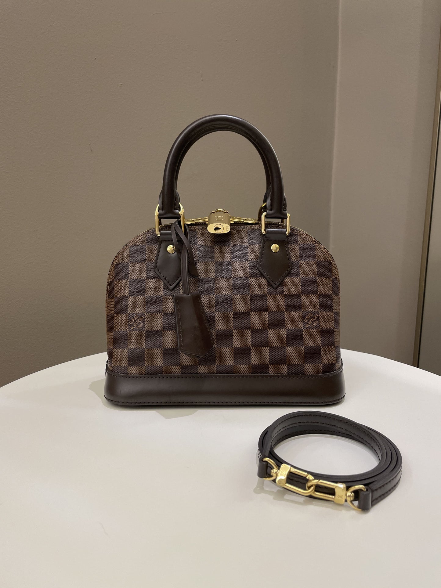 Louis Vuitton Alma BB Dambier Ebene