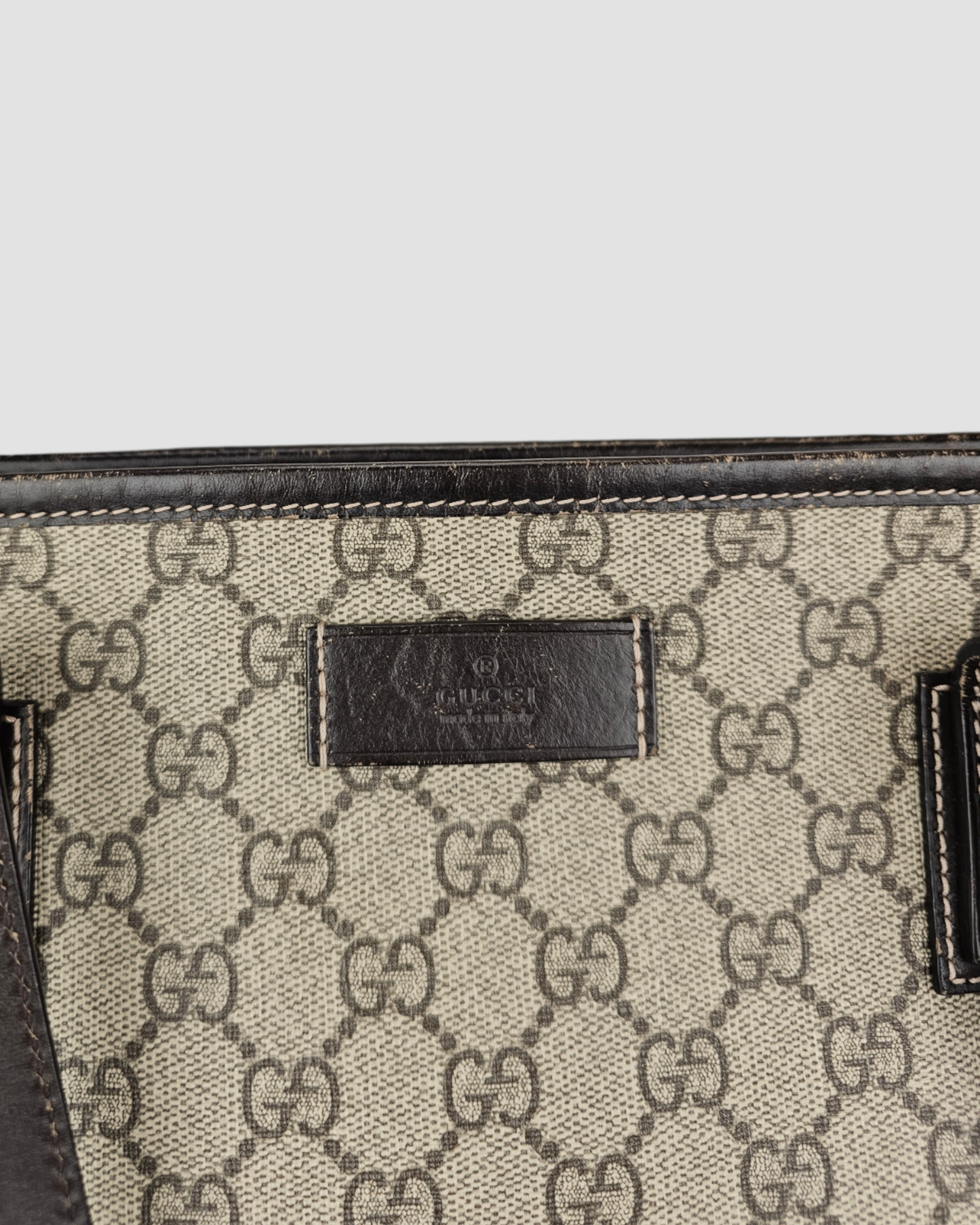 Gucci GG supreme