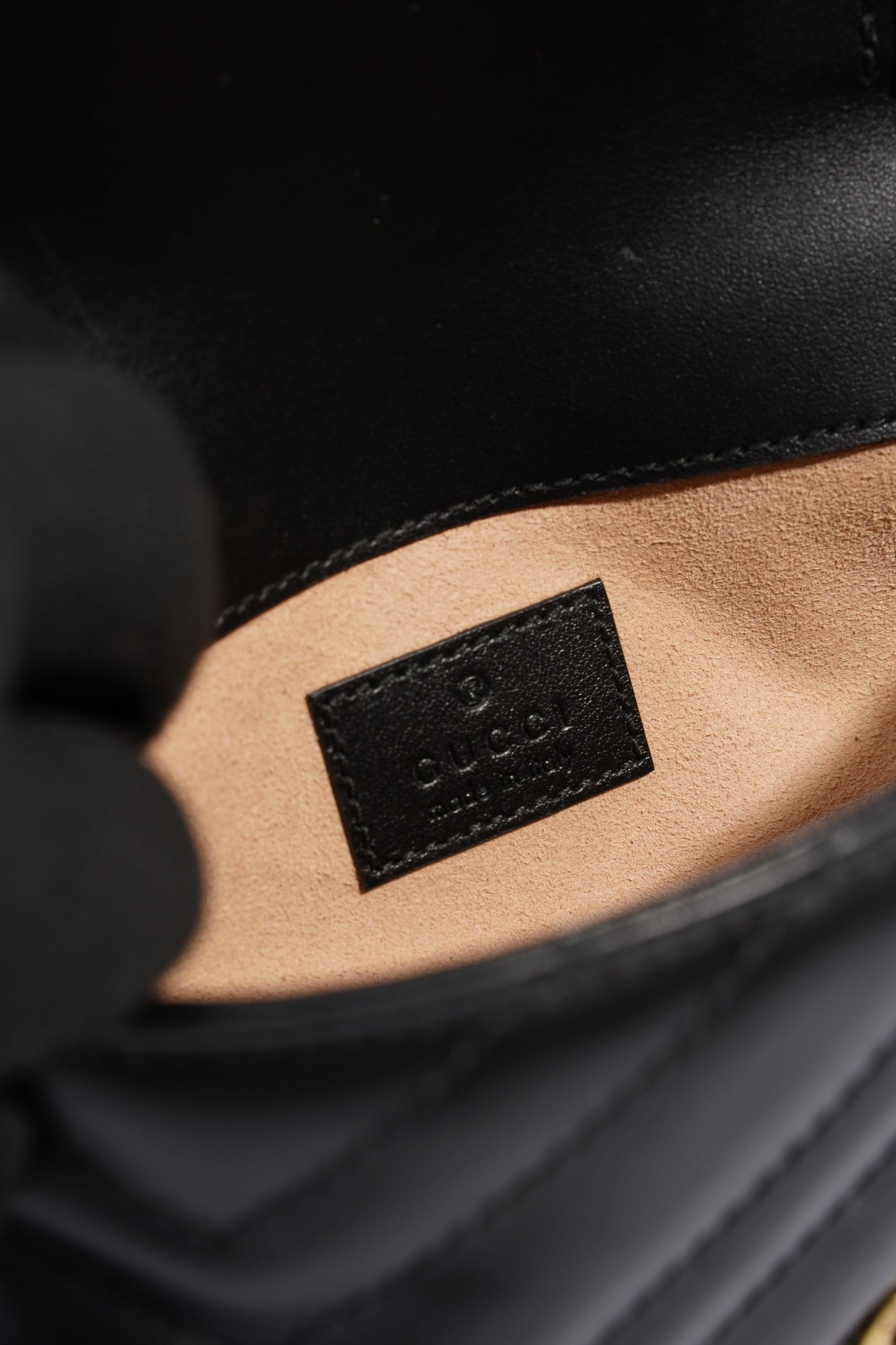Gucci Marmont Flap Black Matelasse Leather Super Mini
