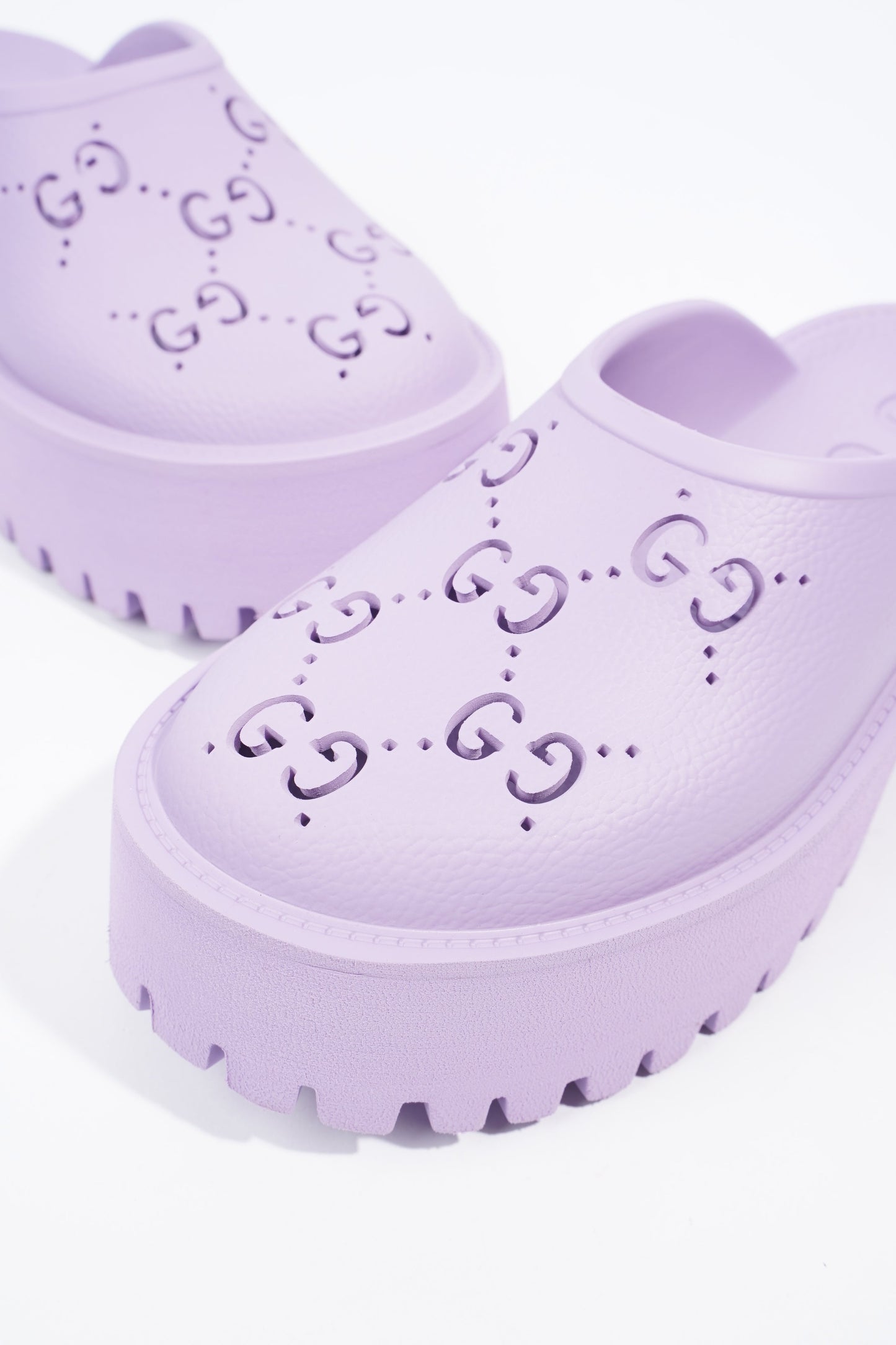 Gucci Platform Perforated G Sandal Lilac Rubber EU 38 UK 5