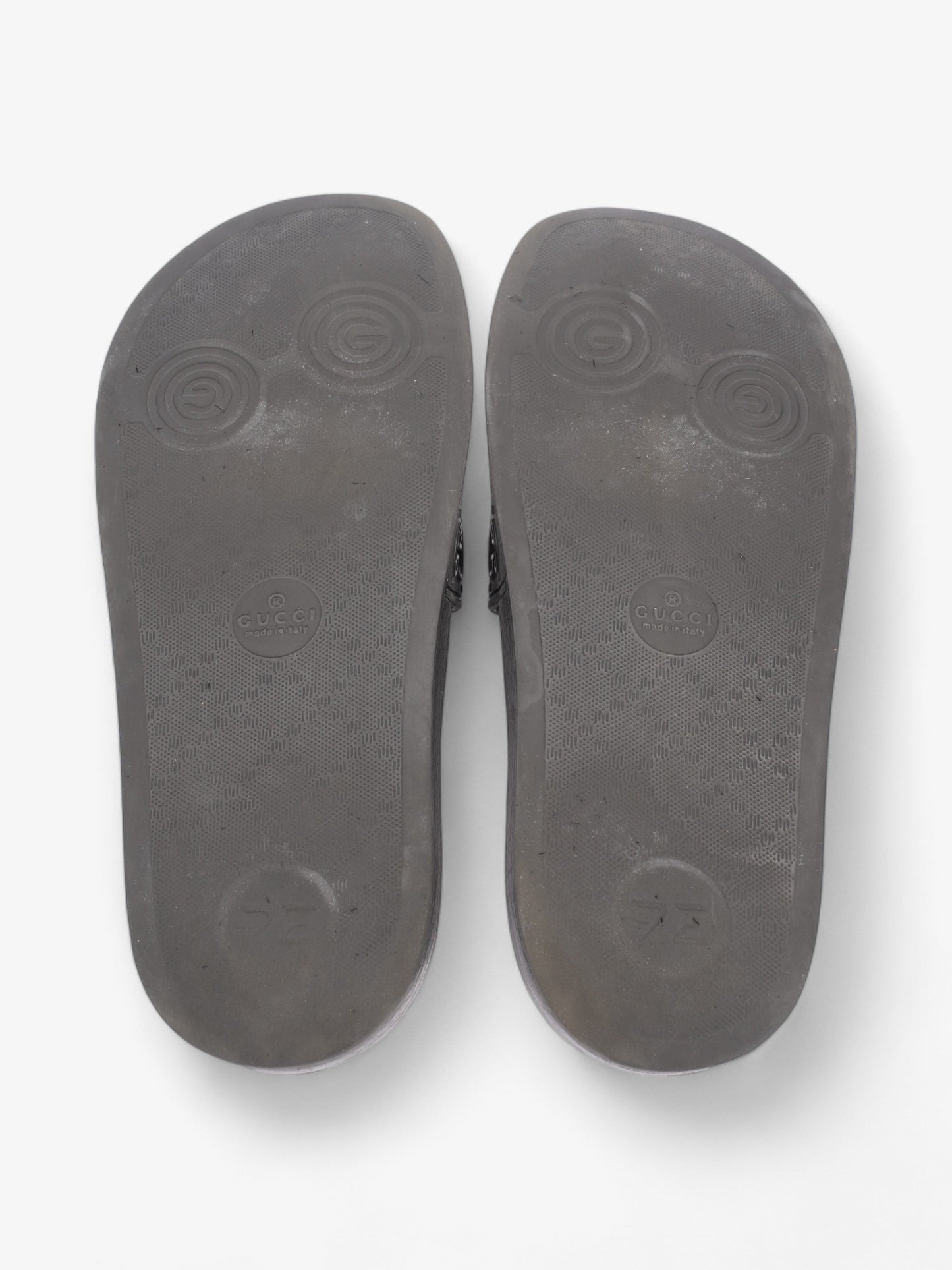 Gucci GG Slides Black Rubber EU 37 UK 4