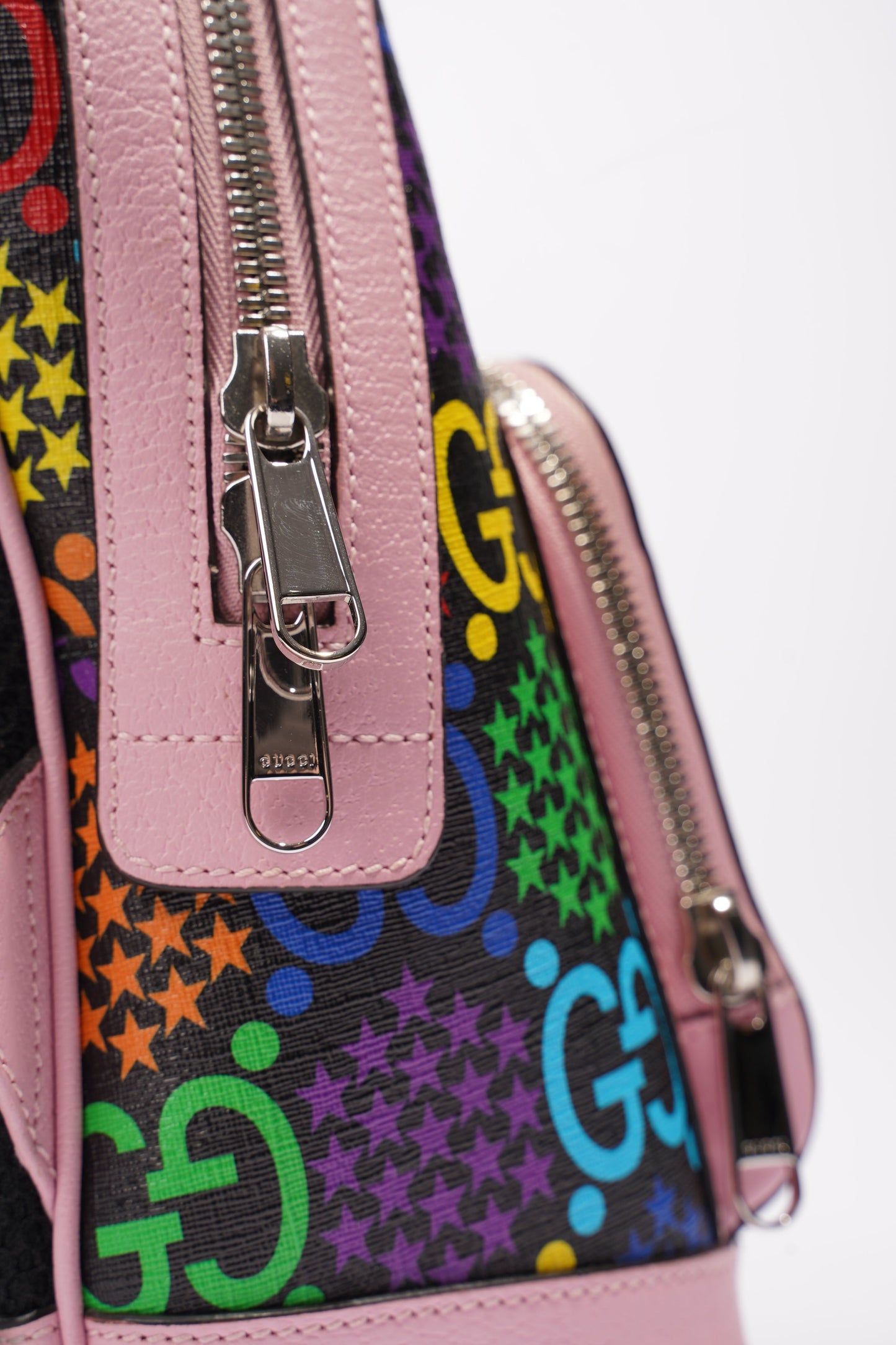 Gucci GG Supreme Psychedelic Backpack Black / Pink / Blue Small