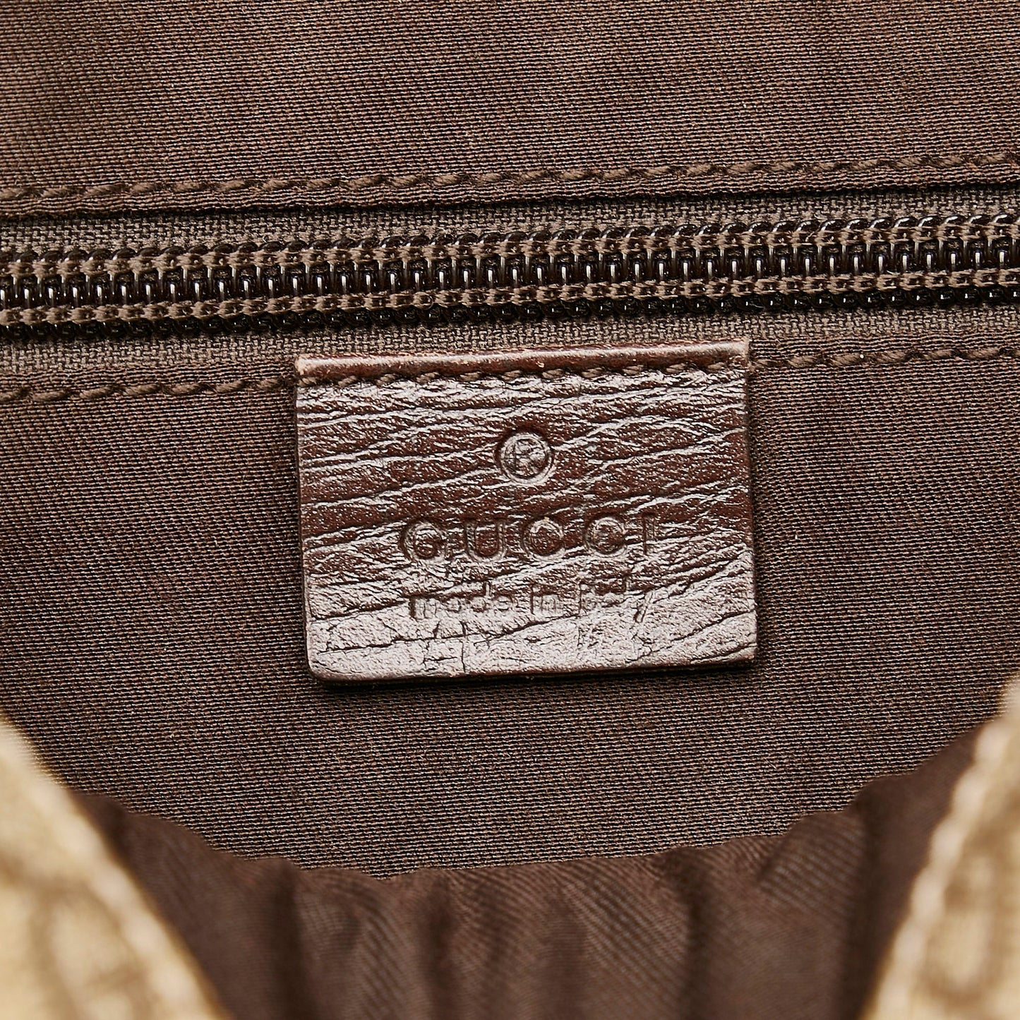 Gucci GG Supreme Crossbody Crossbody Bag