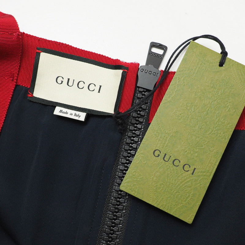 GUCCI one piece 550784 86% wool, 14% nylon Navy x red 42