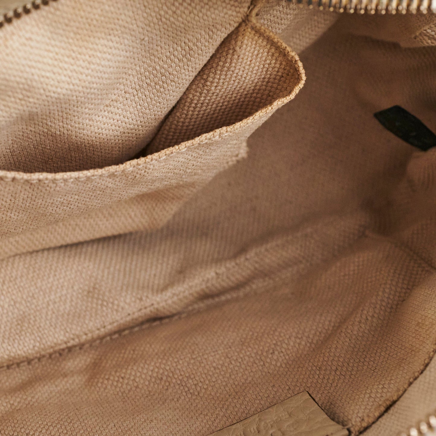 Gucci Soho Disco Ivory Crossbody Bag