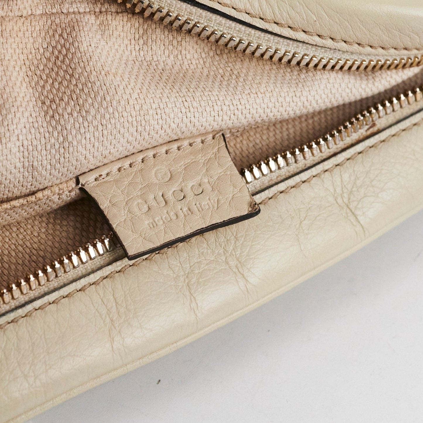 Gucci Soho Disco Ivory Crossbody Bag
