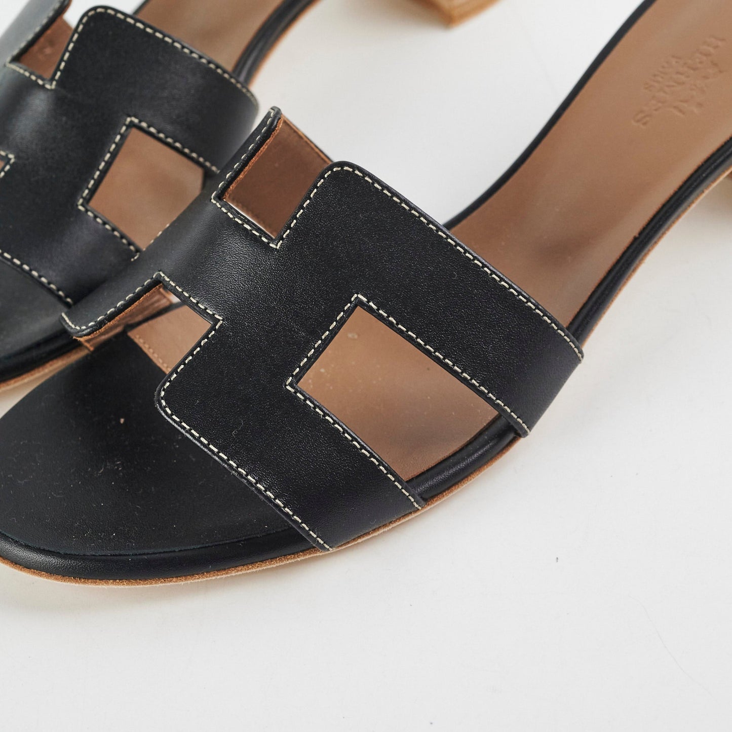 Hermes Oasis Noir Sandals Size 39