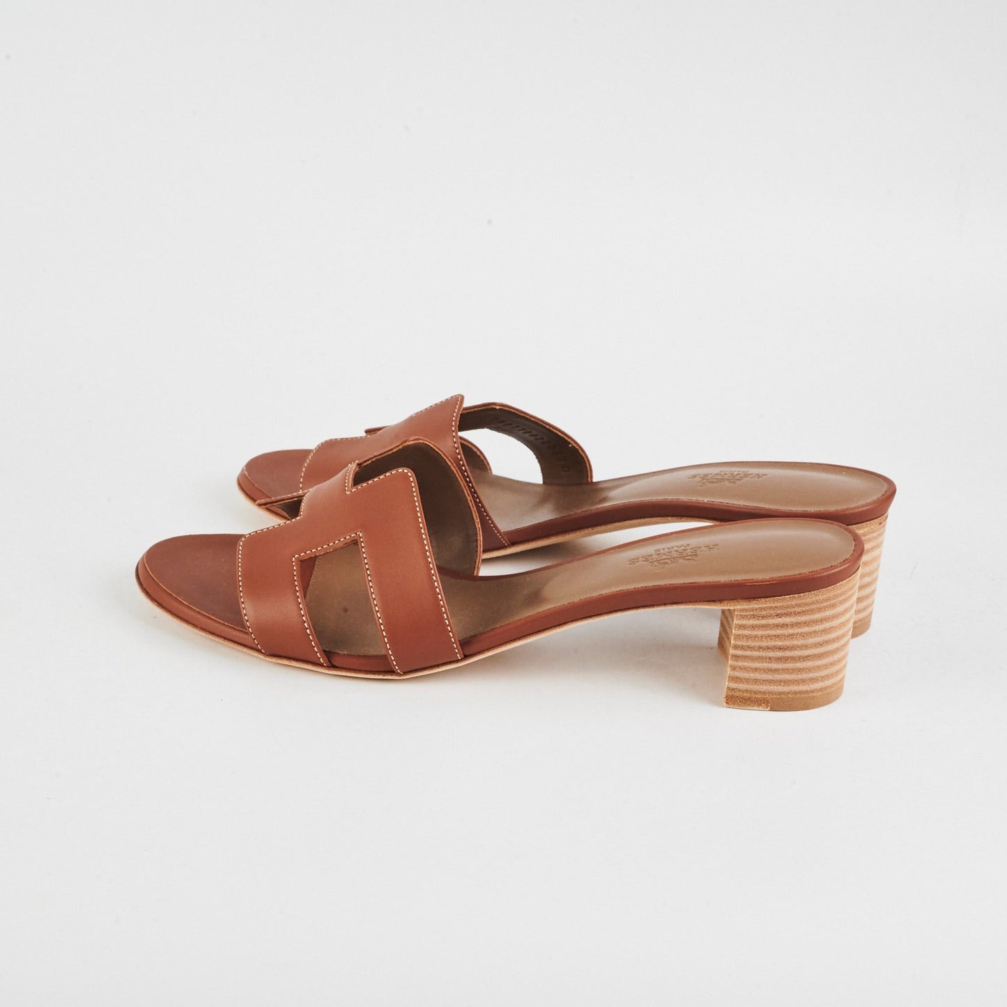 Hermes Oasis Gold Sandals Size 38.5