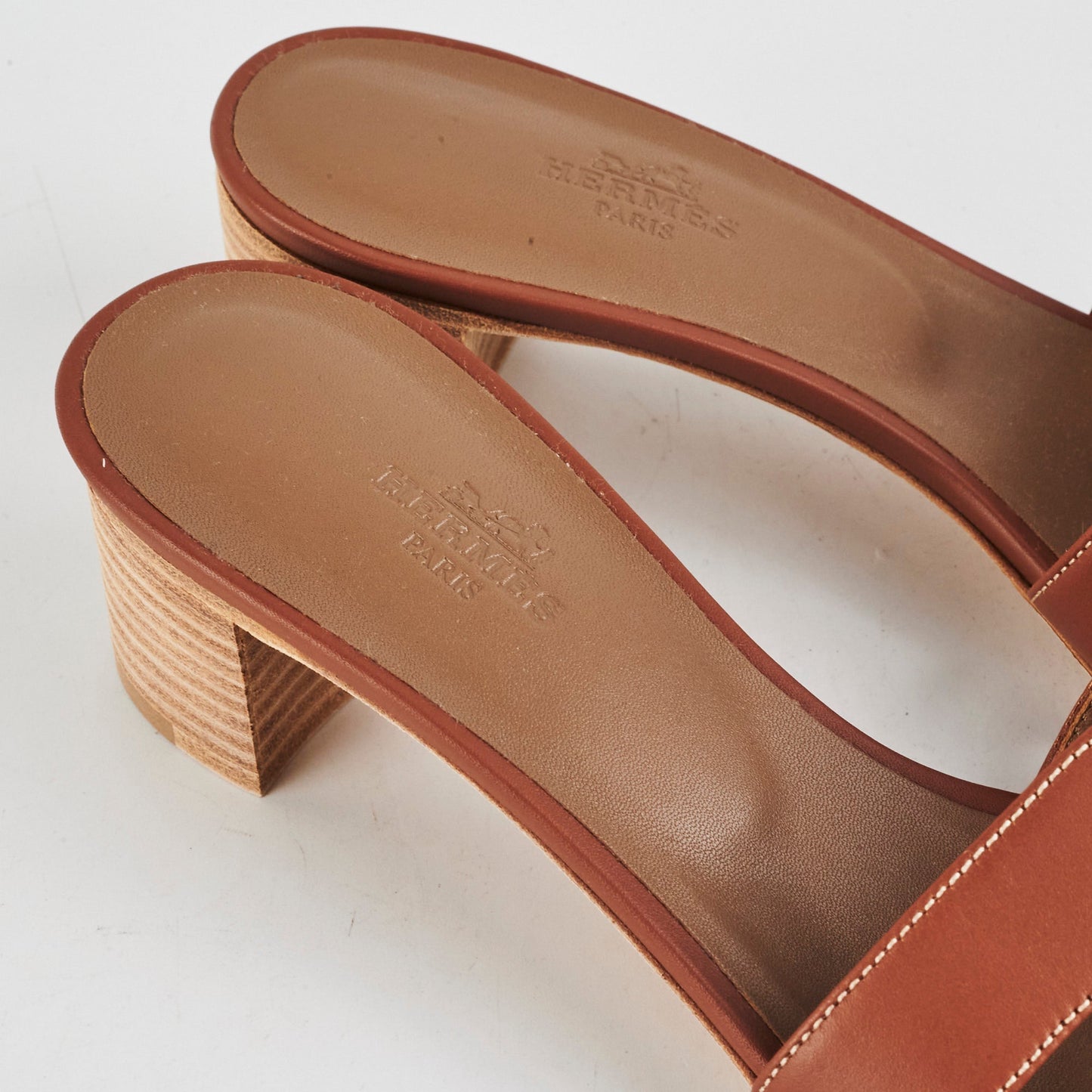 Hermes Oasis Gold Sandals Size 38.5