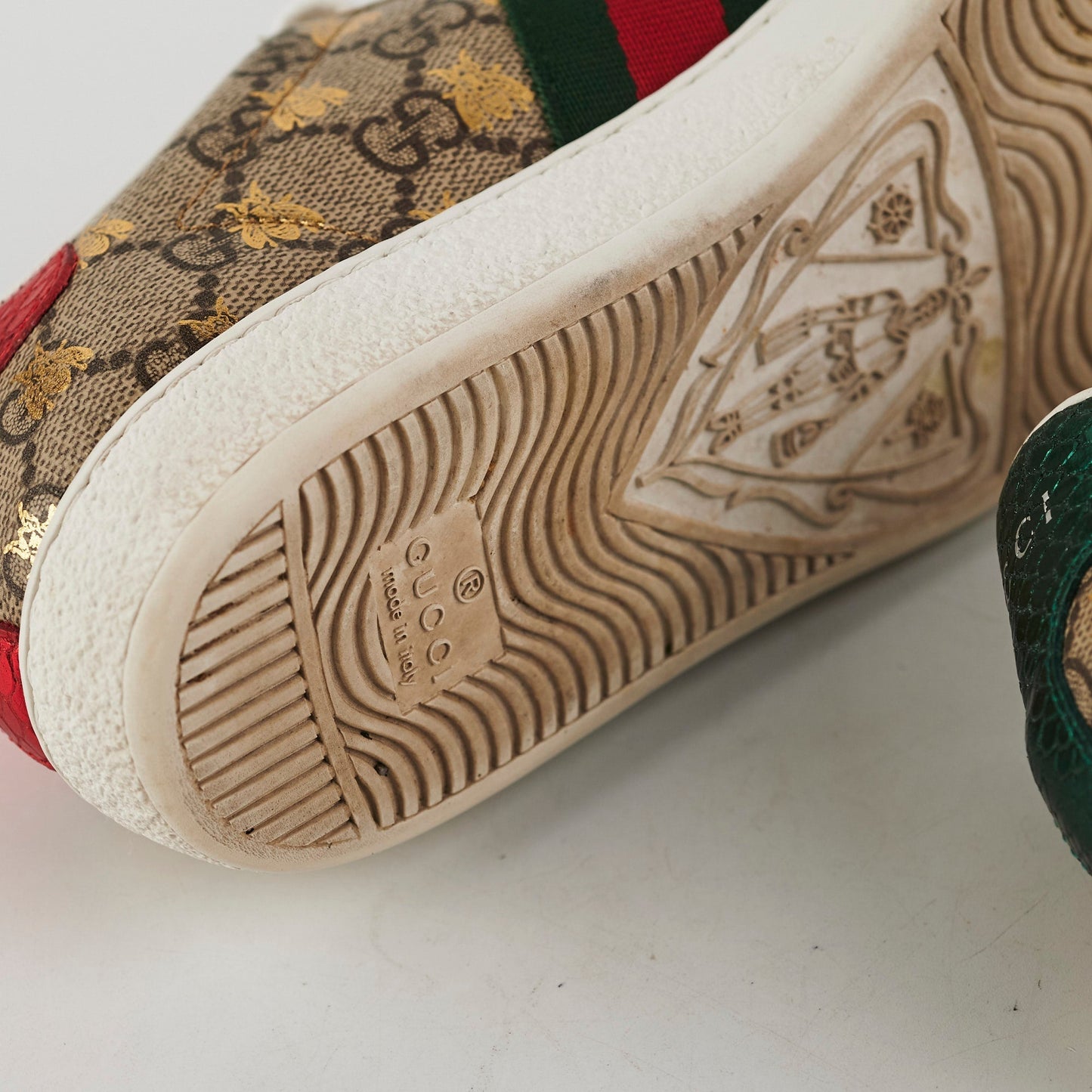 Gucci Women's Ace Surpreme Sneakers Size 35