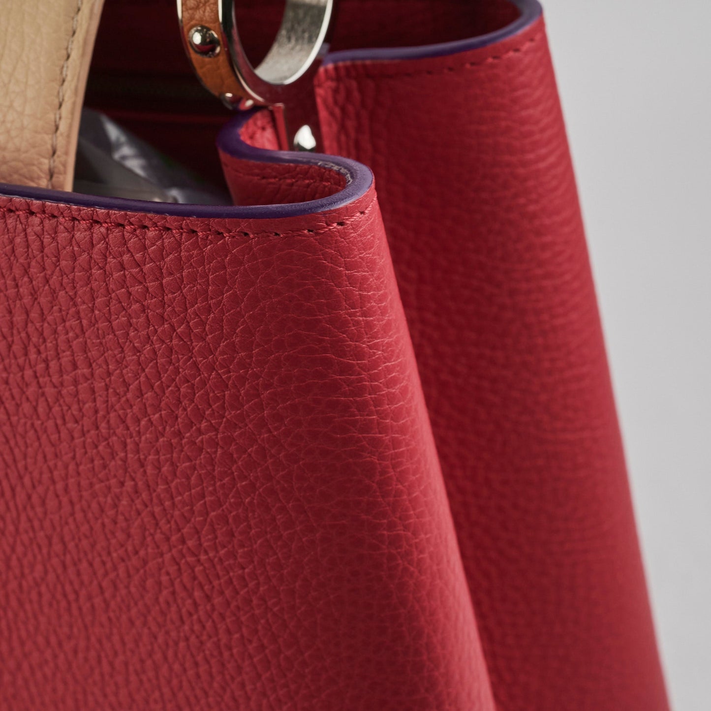 Louis Vuitton Capucine PM