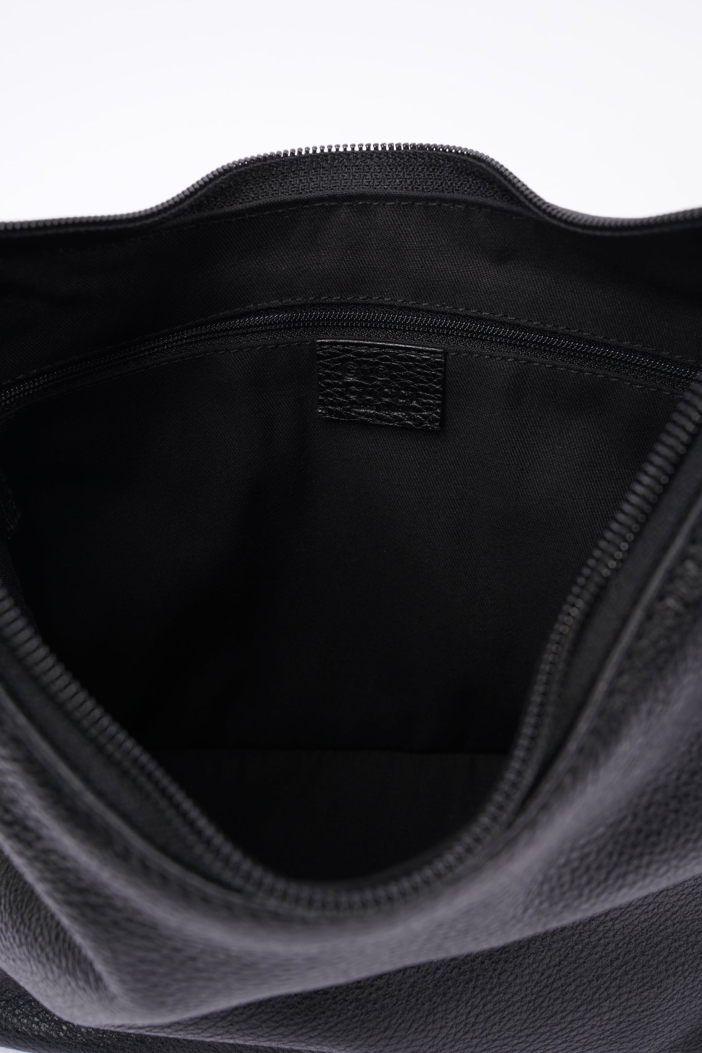 Gucci Hobo Black Grained Leather