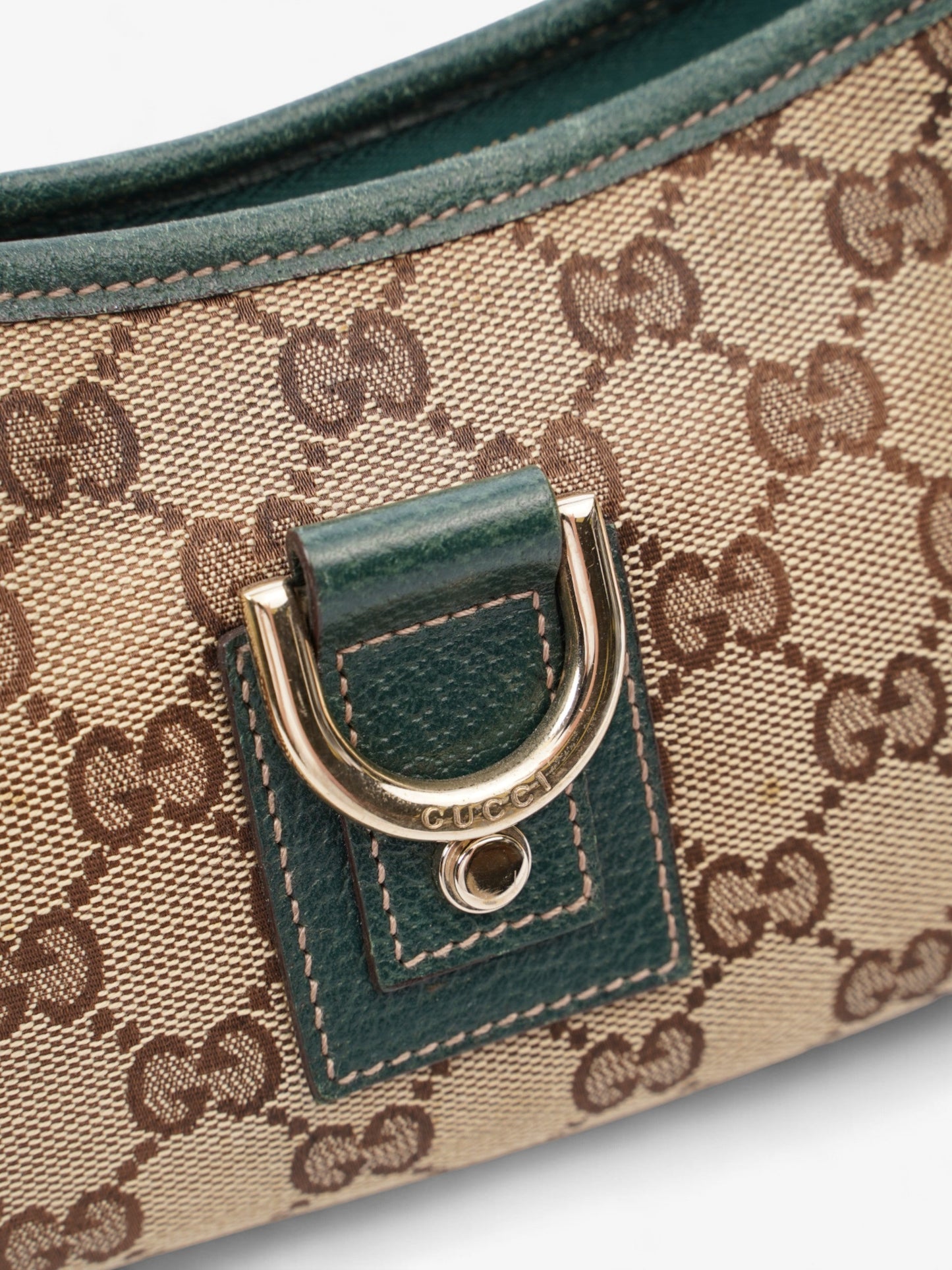 Gucci Abbey D Ring Beige And Ebony GG Supreme / Green Canvas