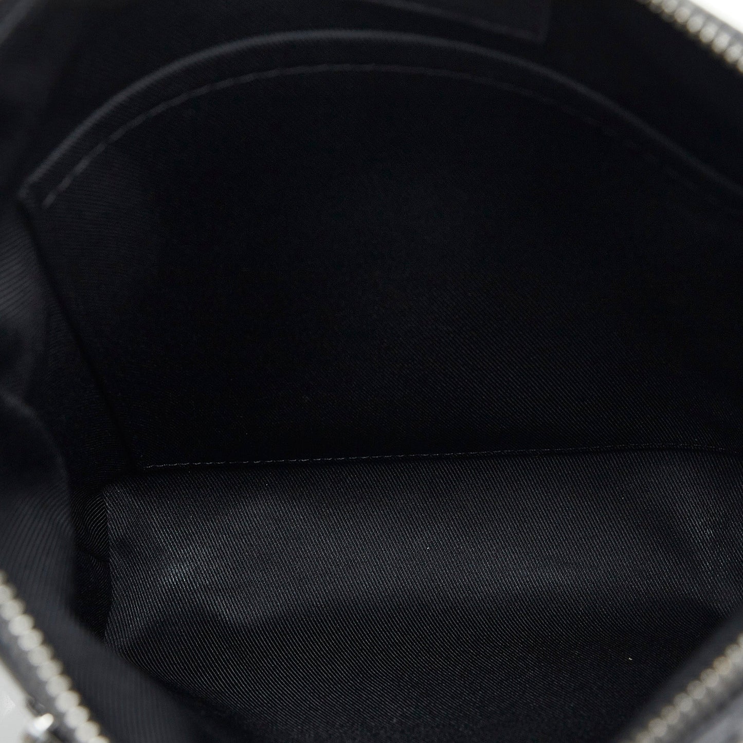 LOUIS VUITTON Damier Infini Discovery Messenger BB Crossbody Bag