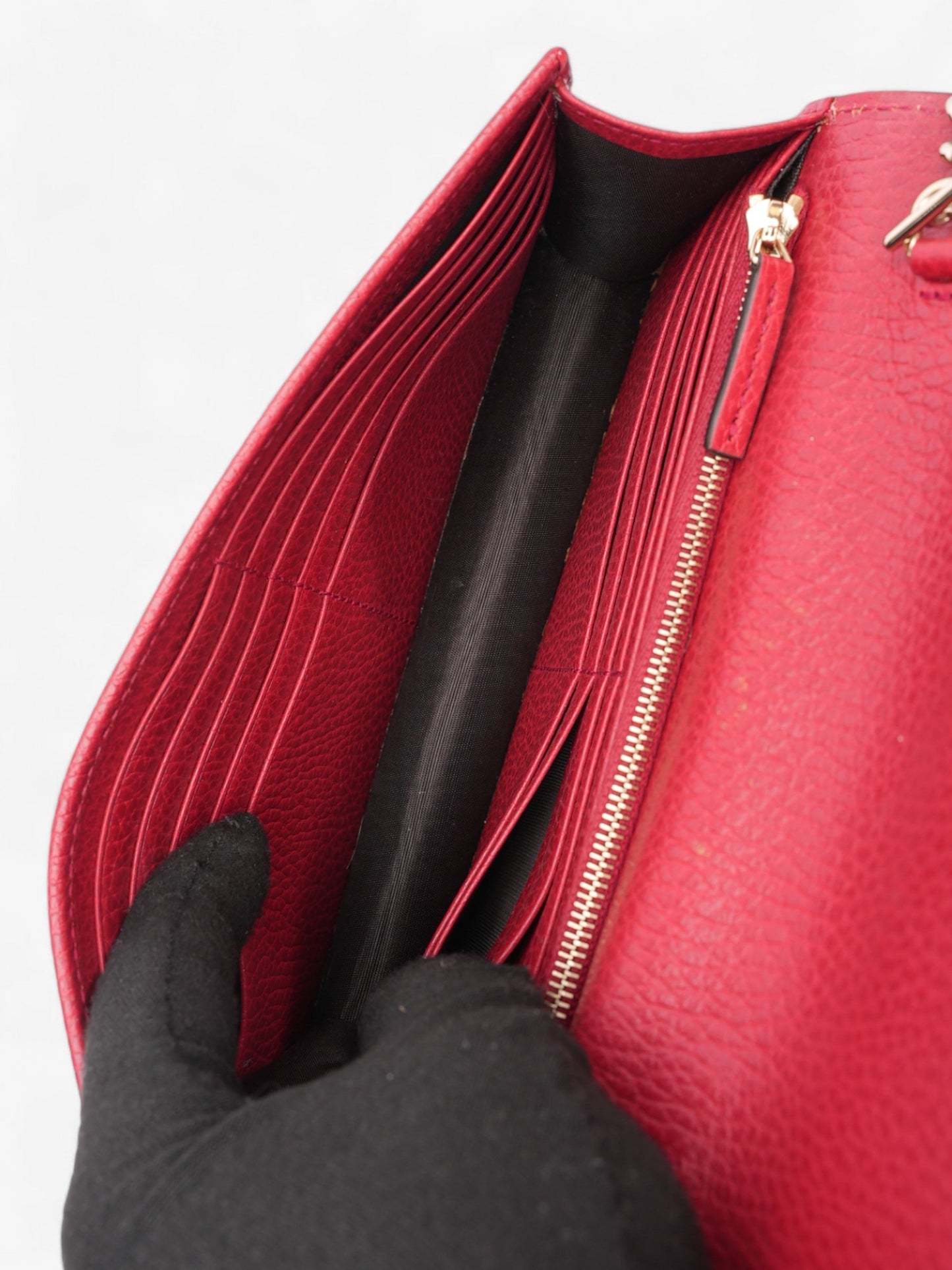 Gucci Interlocking G Flap Chain Wallet Red Leather