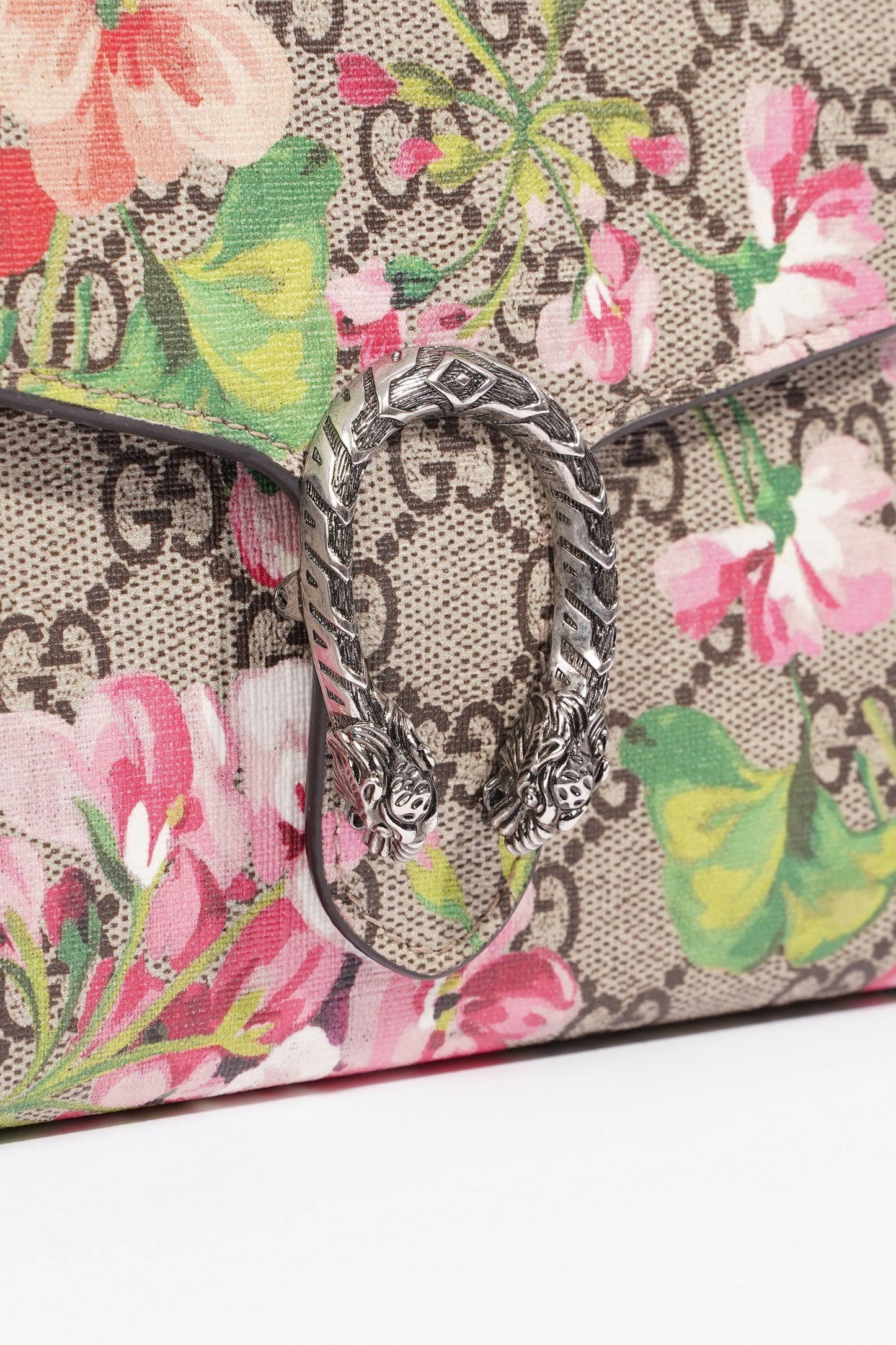 Gucci Dionysus Chain Wallet Supreme / Floral Canvas One Size