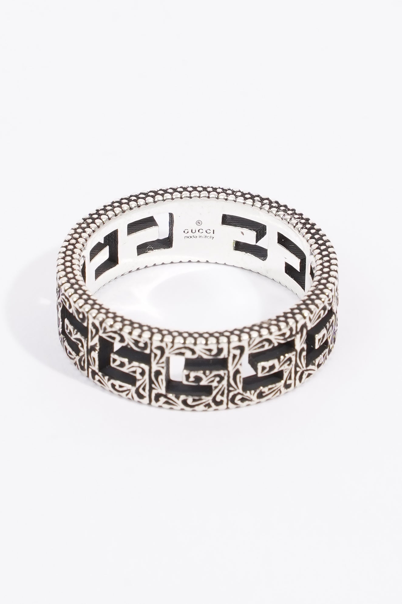 Gucci G Ring Silver / Black Silver Sterling 18