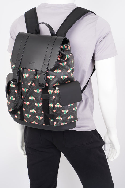 Gucci GG Supreme Bee Backpack Black / Red And Green Bee Print Coated Canvas