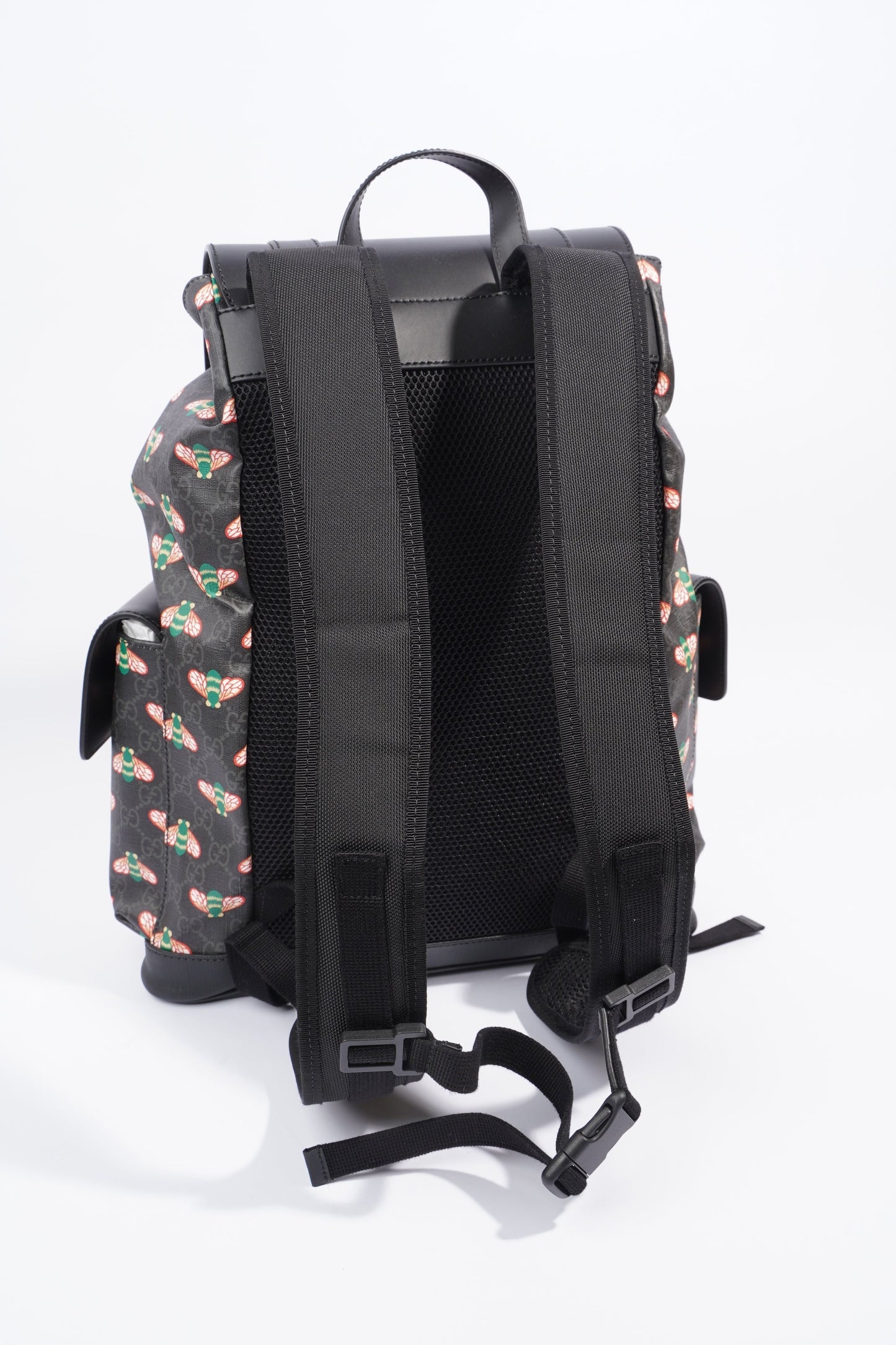 Gucci GG Supreme Bee Backpack Black / Red And Green Bee Print Coated Canvas