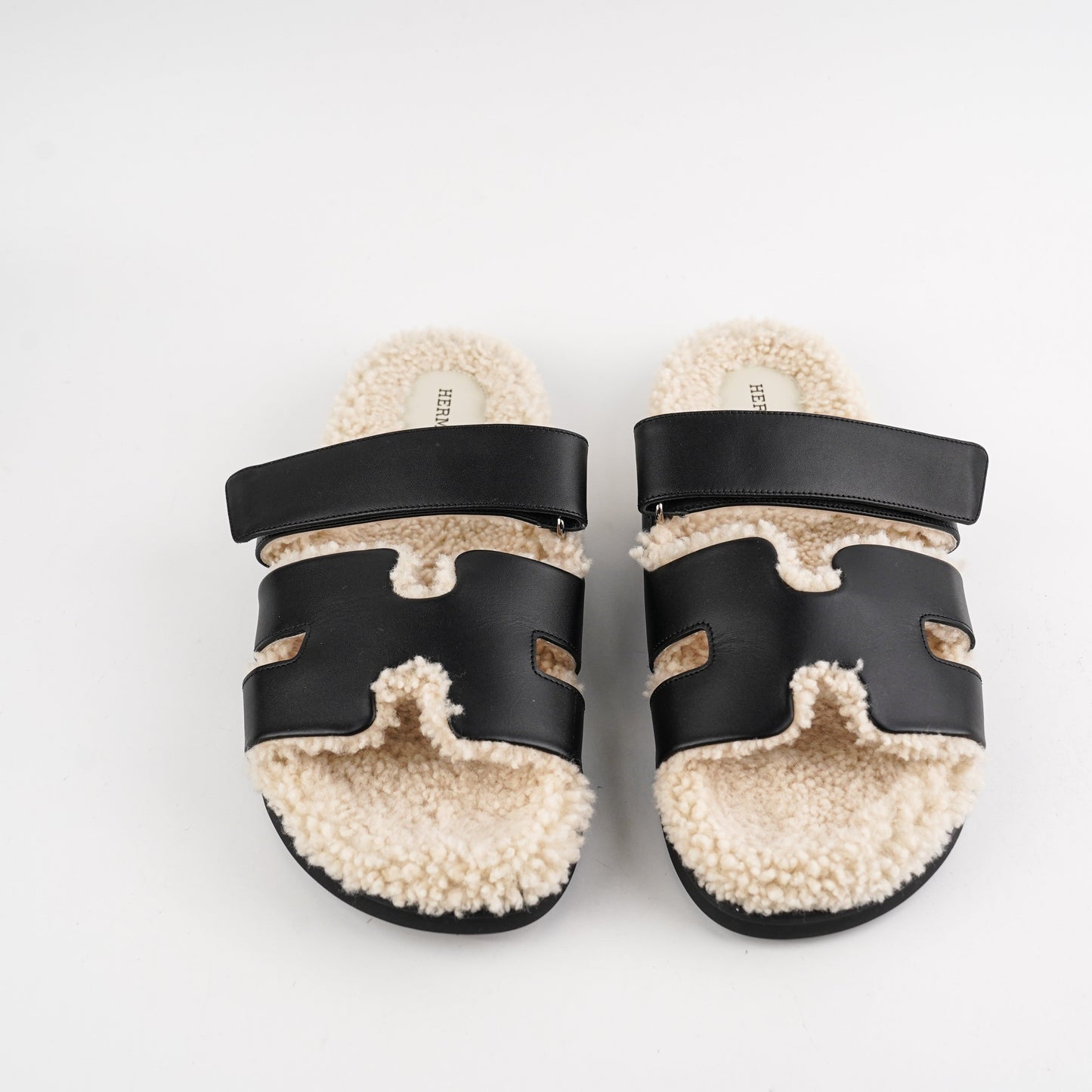 Hermes Chypre Mens Shearling Size 42 Black/White