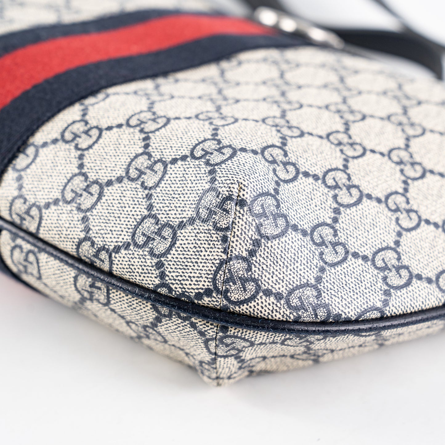 Gucci Ophidia GG Supreme Navy Shoulder Bag